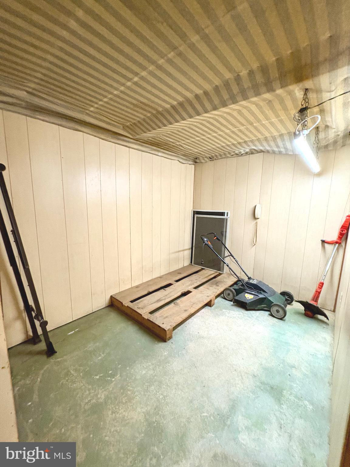 CONSHOHOCKEN - Residential Lease