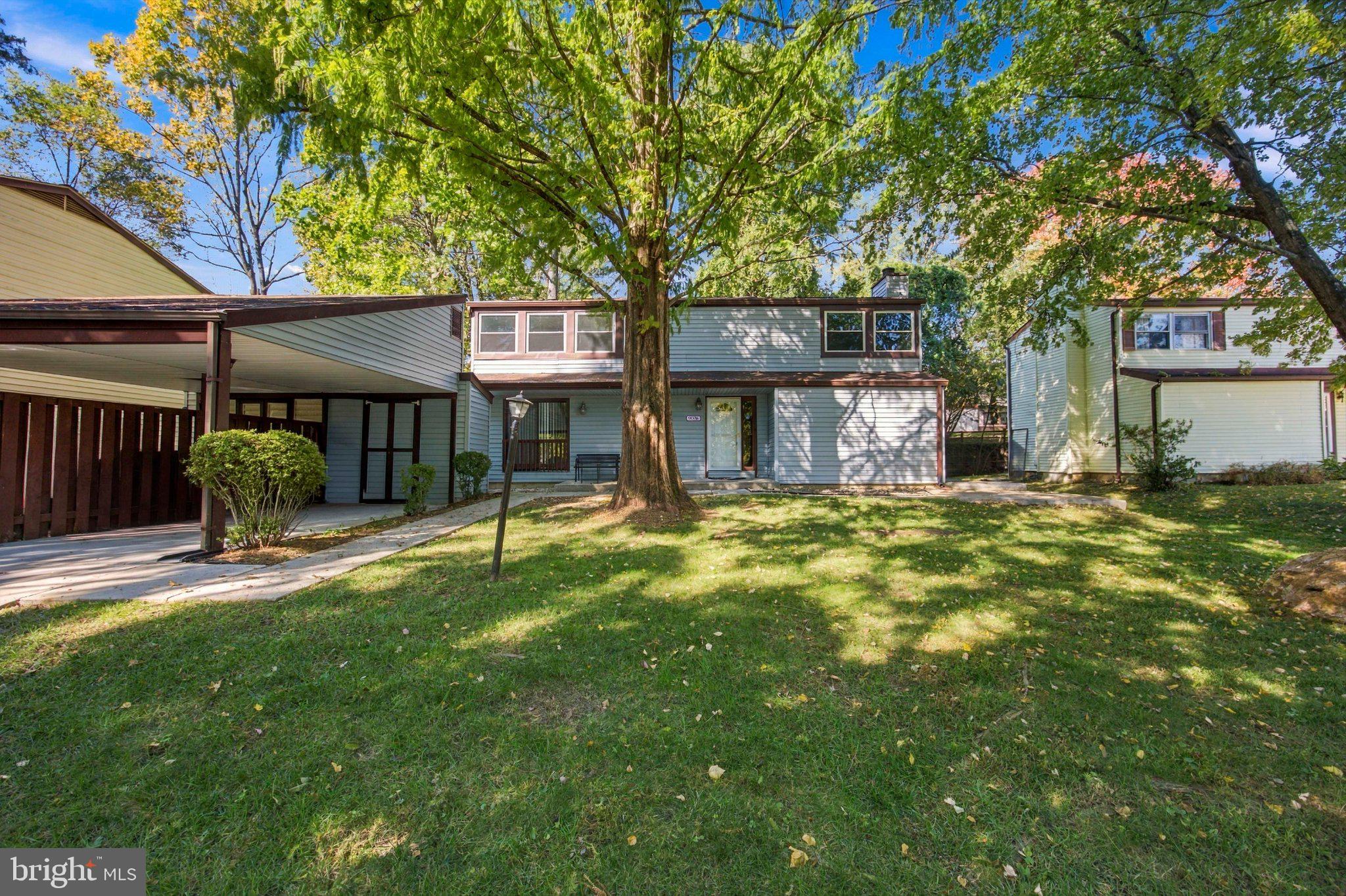 9076 GOLDAMBER GARTH