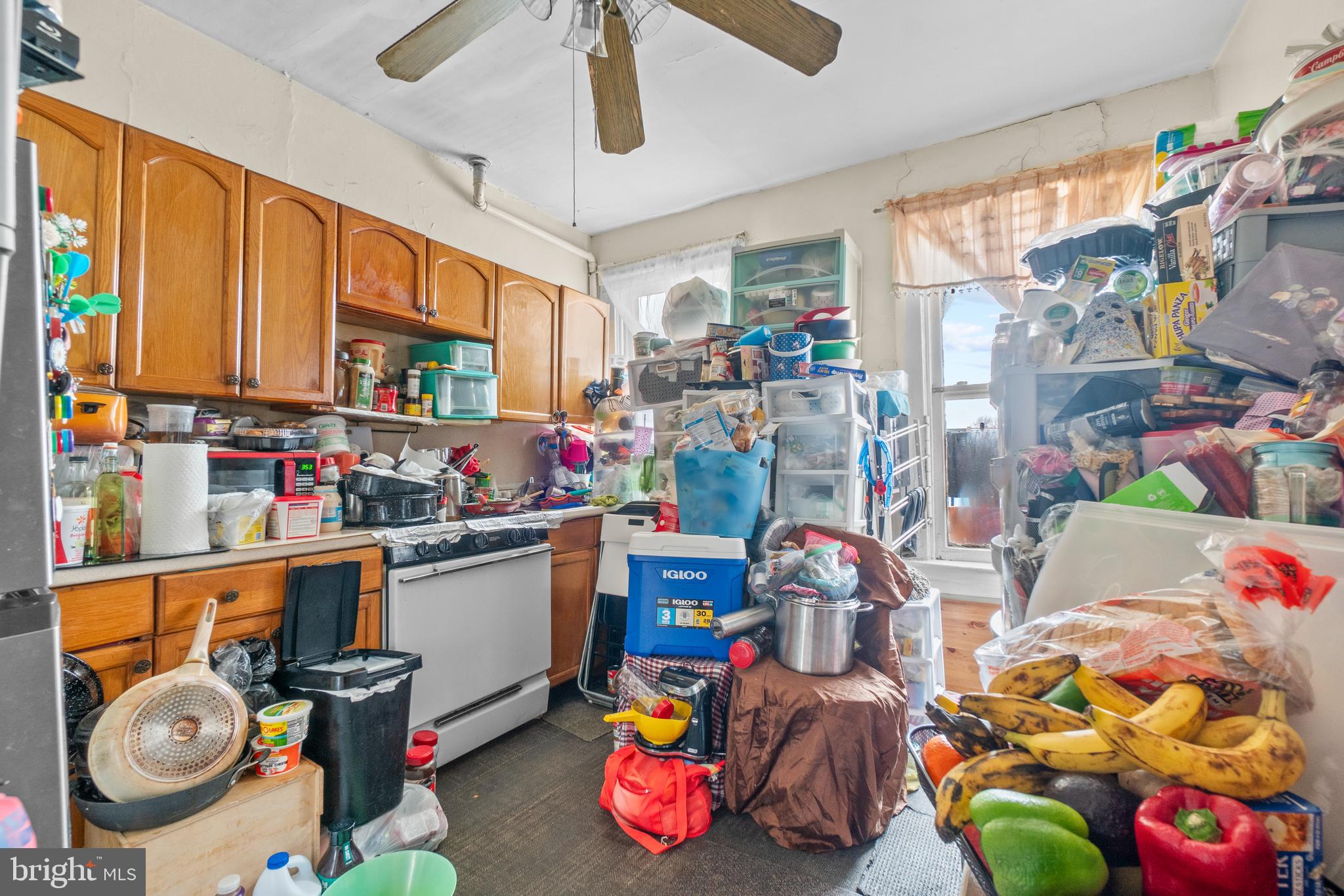 CHARLES VILLAGE - Residential Income