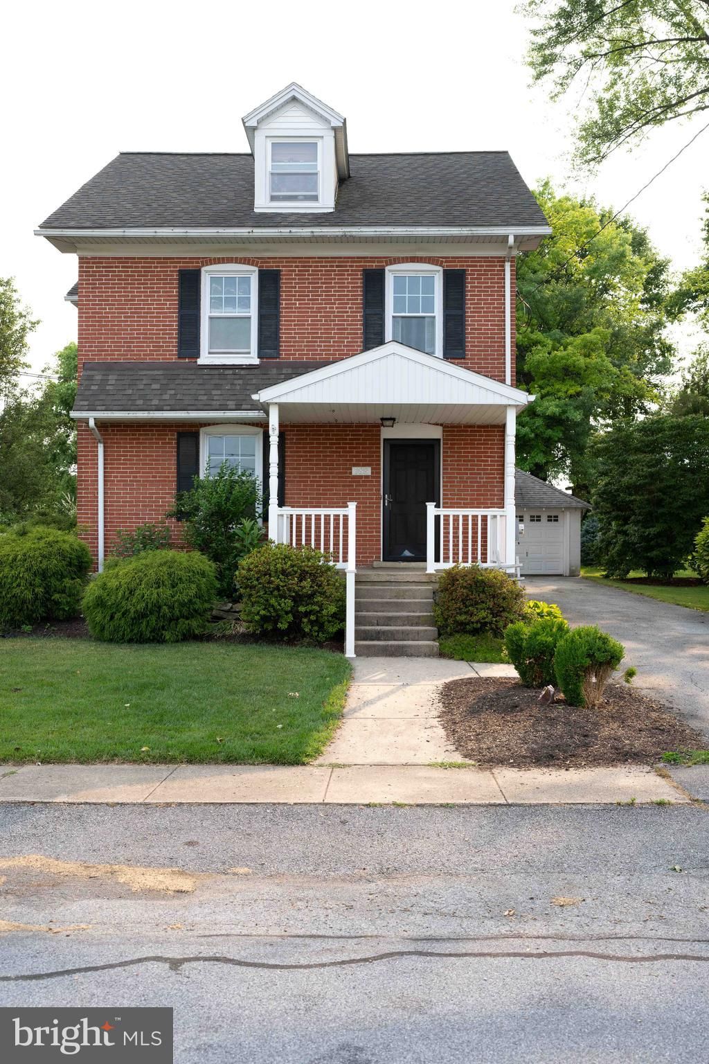 Photo of 788 BELLEVUE AVE, GAP, PA 17527 (MLS # PALA2036318)