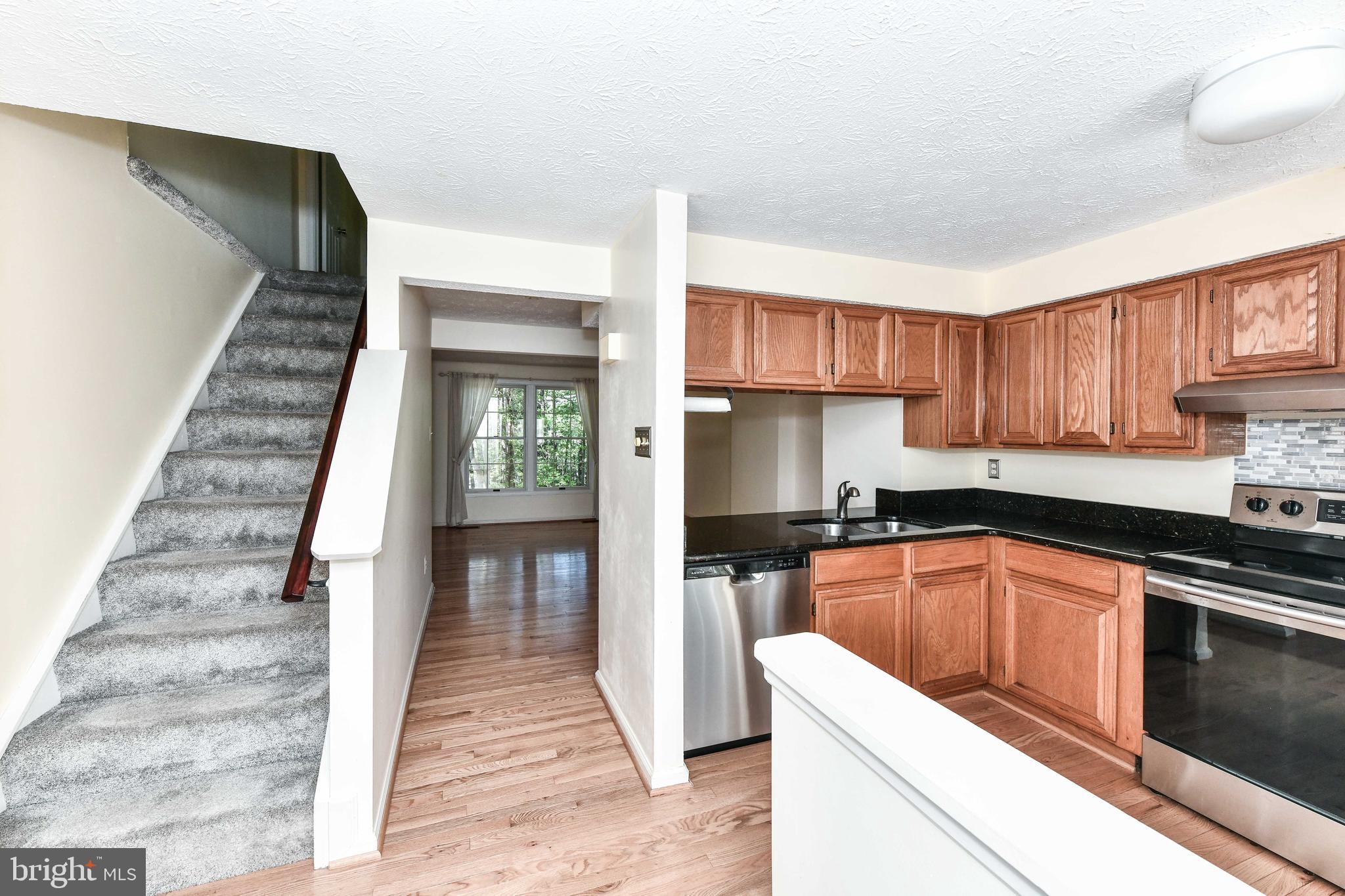 RESTON - Residential Lease