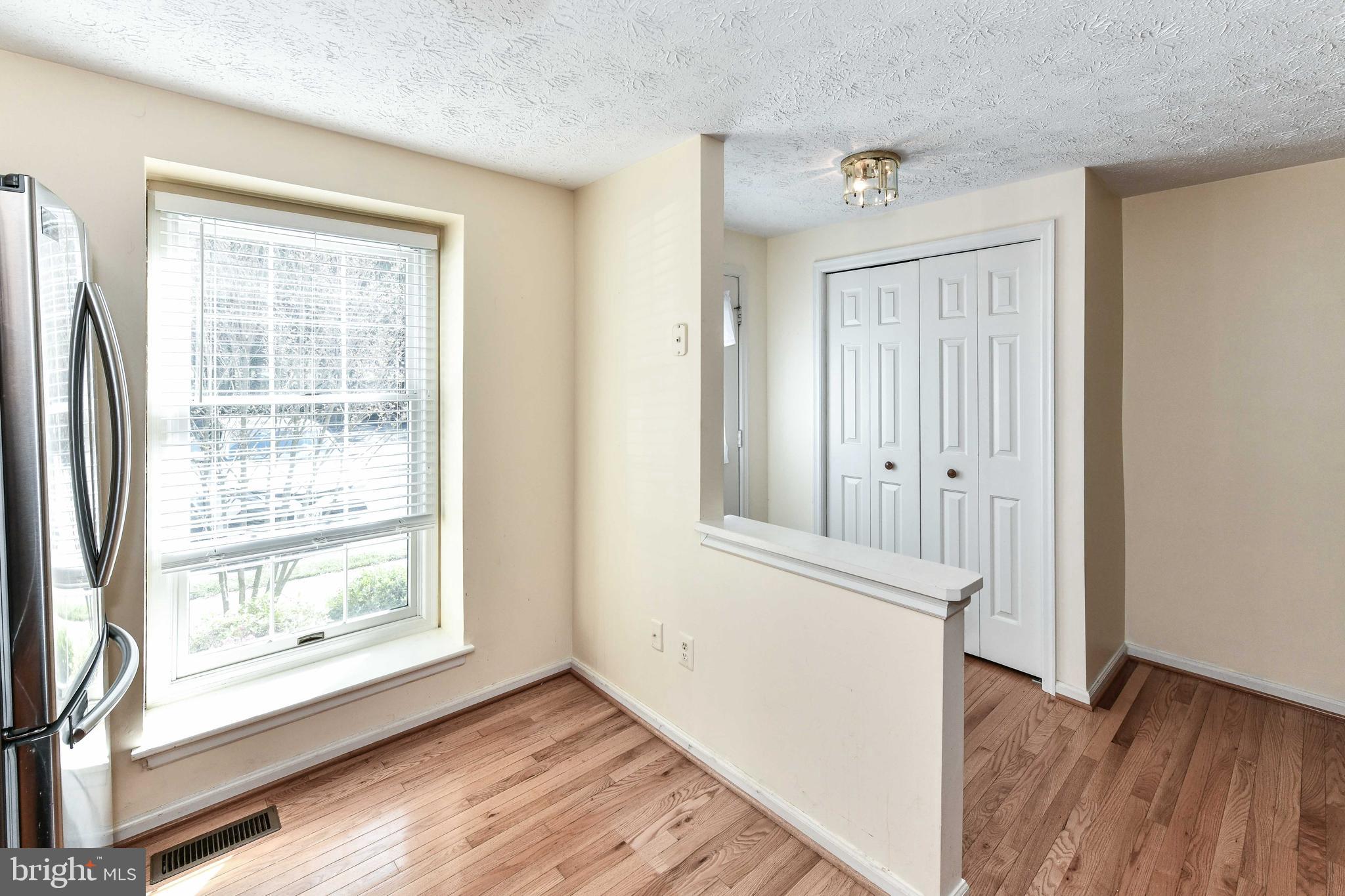 RESTON - Residential Lease