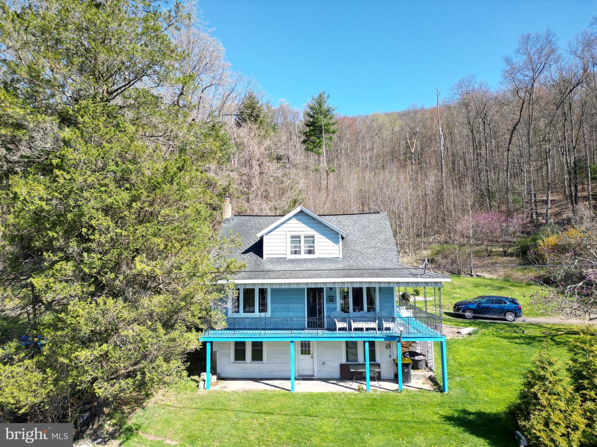 690 High Road