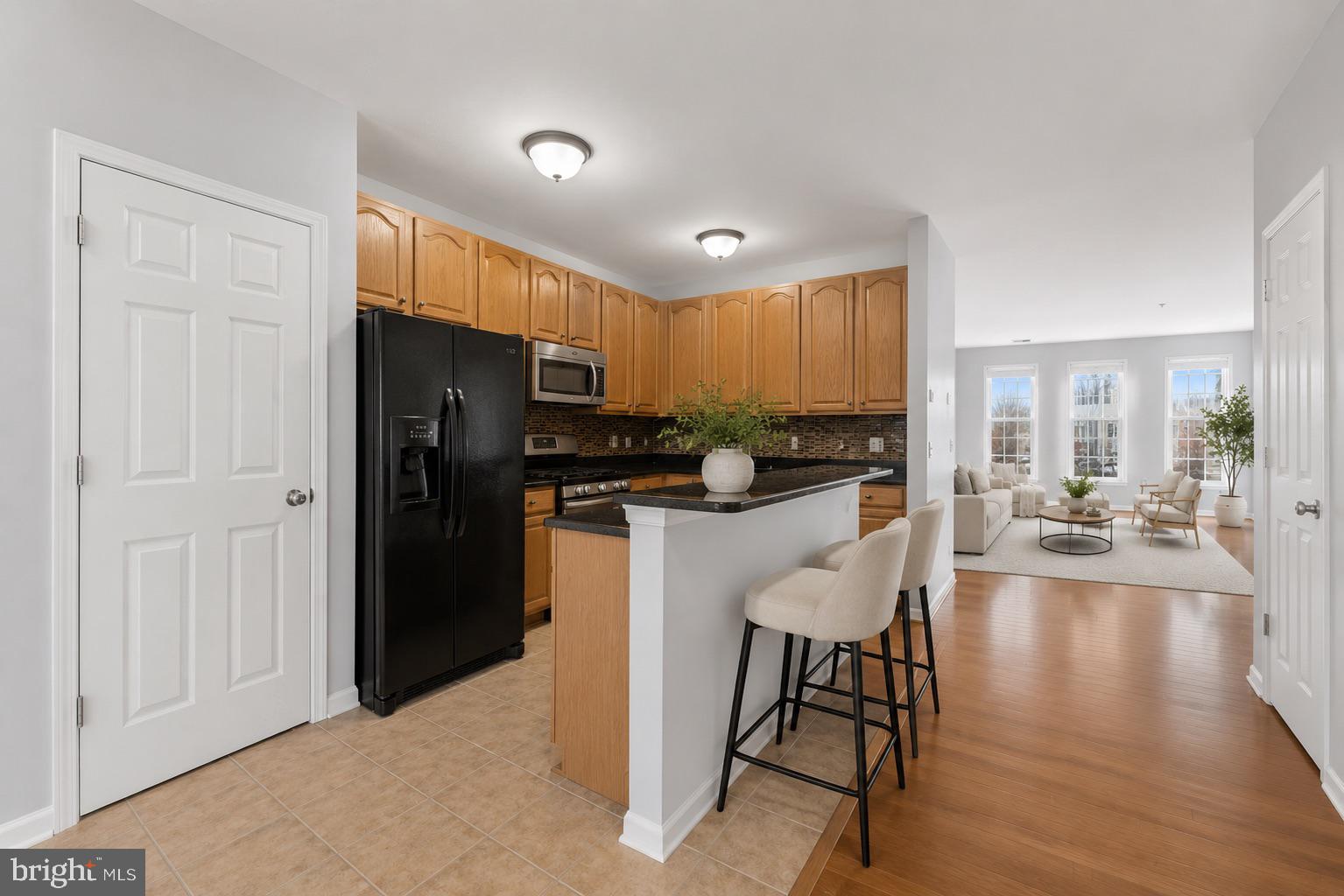 15522 JOHN DISKIN CIRCLE