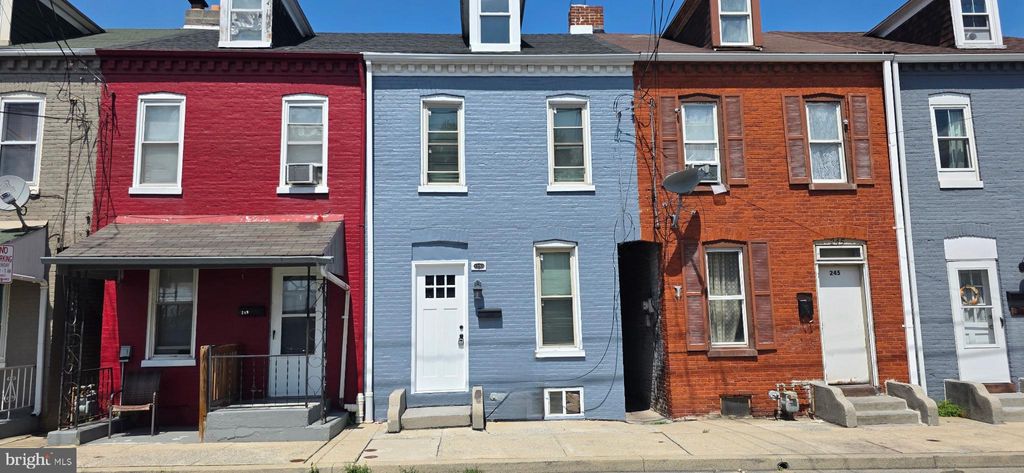 Photo of 247 N 2nd Street, COLUMBIA, PA 17512 (MLS # PALA2072084)