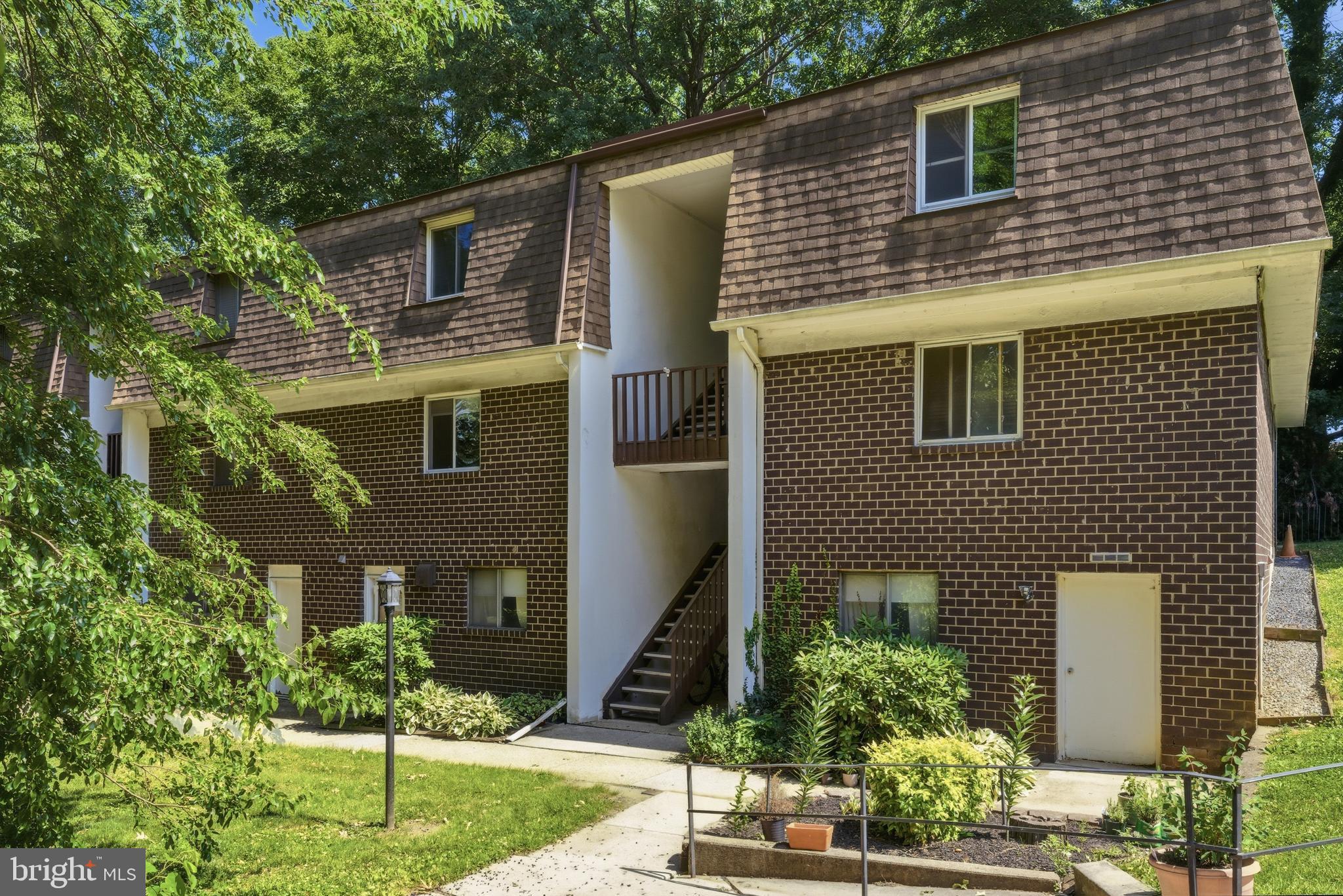 411 STILES AVENUE D10 D-10