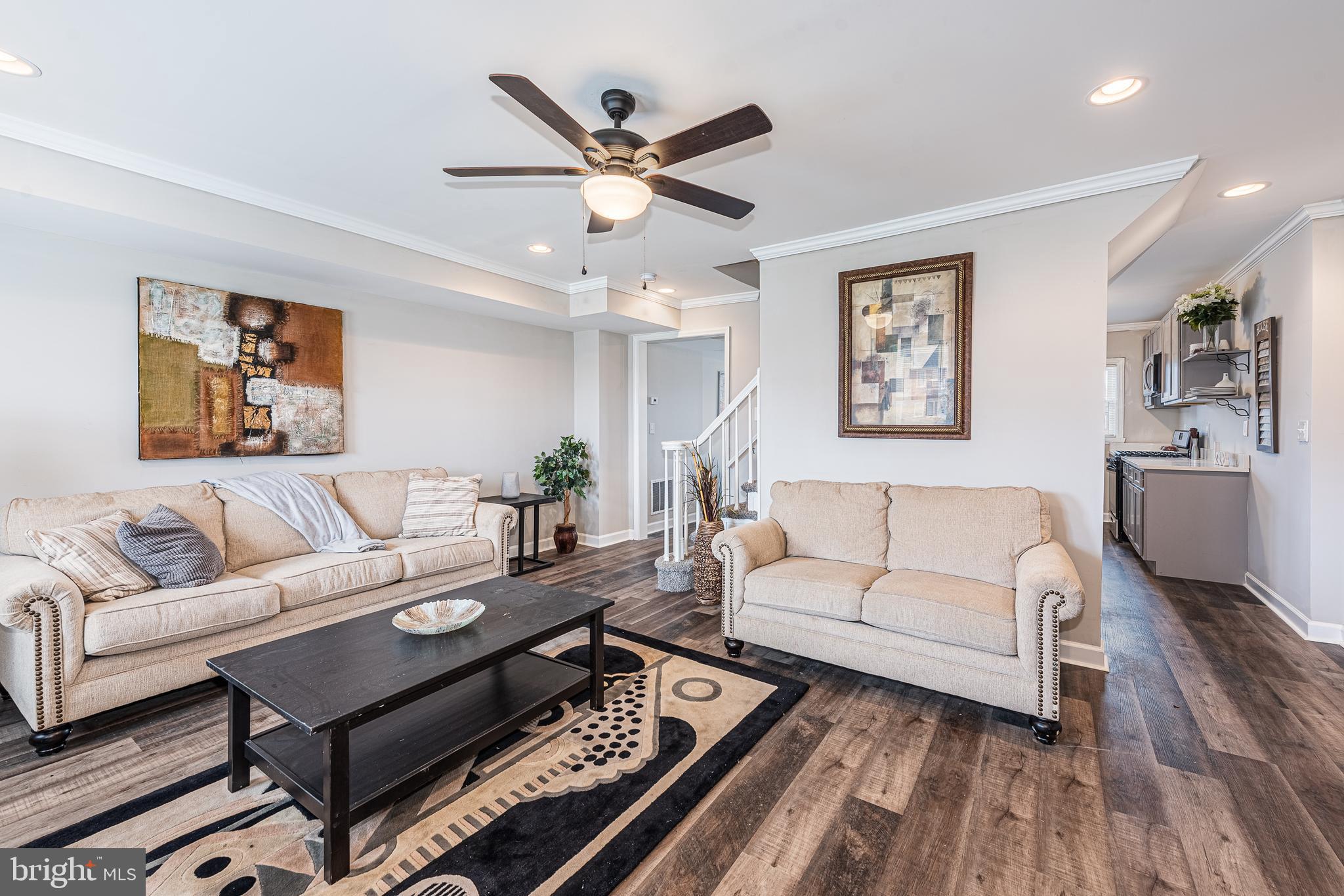 IDLEWOOD - Residential