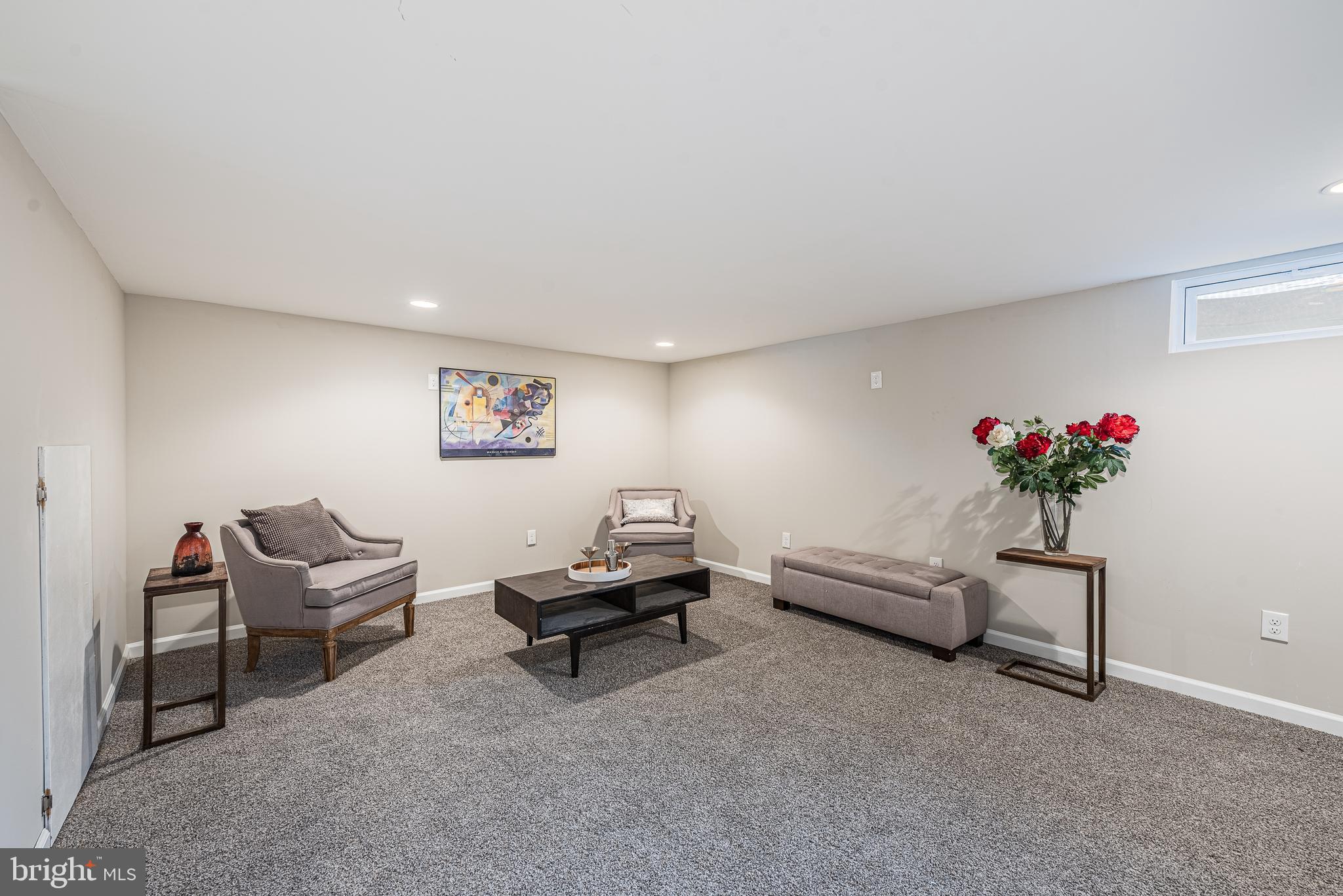 IDLEWOOD - Residential