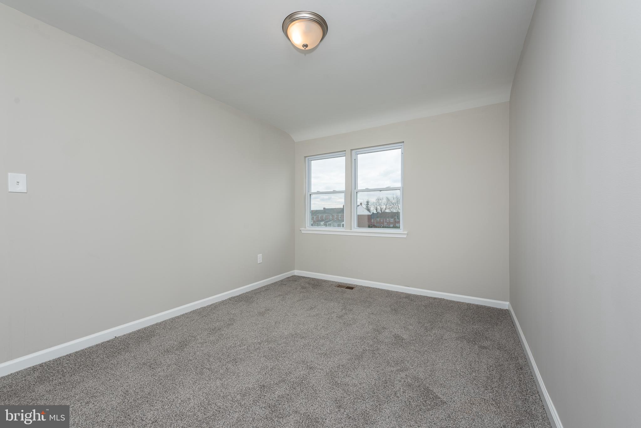 IDLEWOOD - Residential