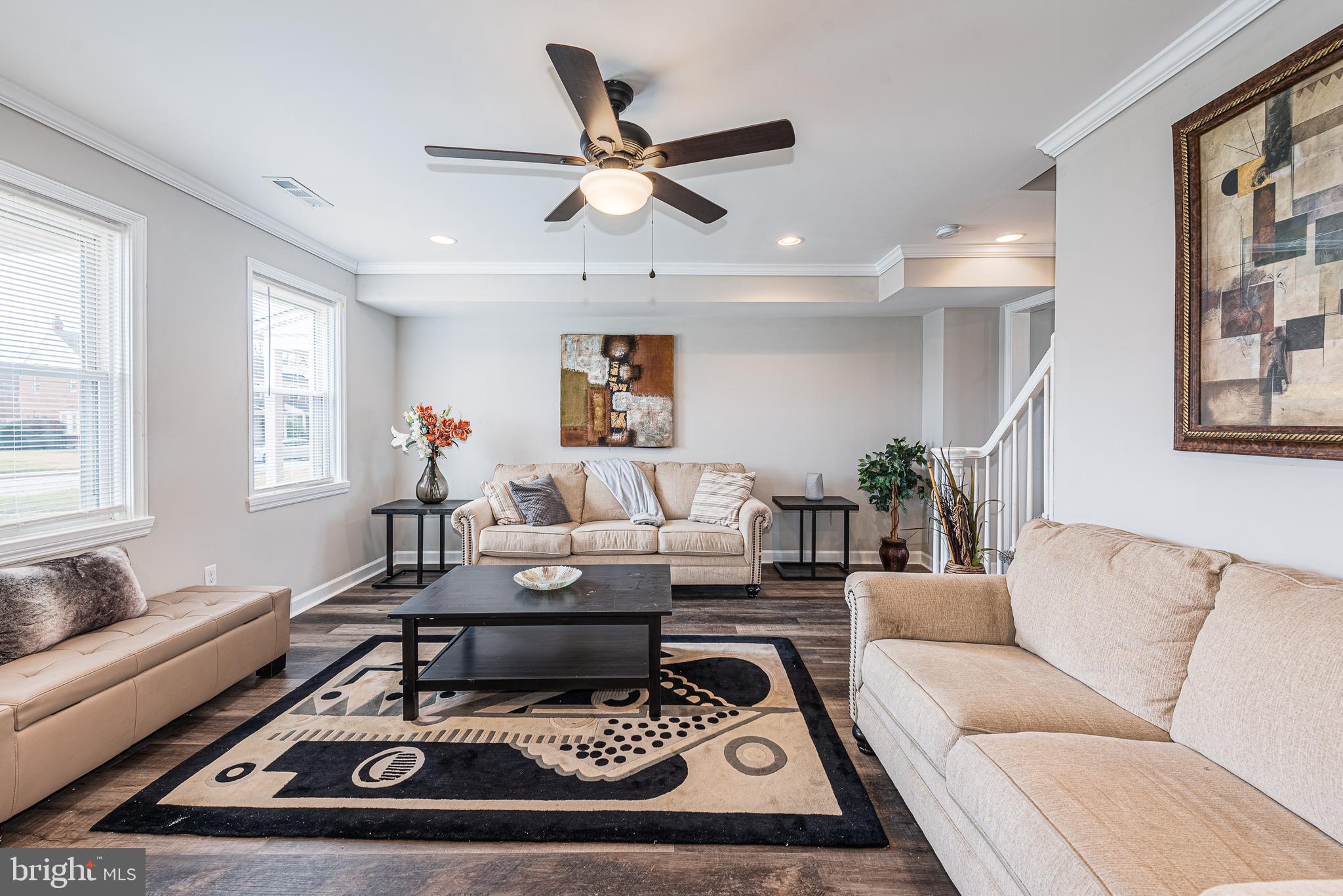 IDLEWOOD - Residential