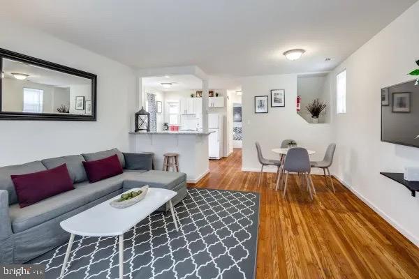 GRADUATE HOSPITAL - Residential Lease