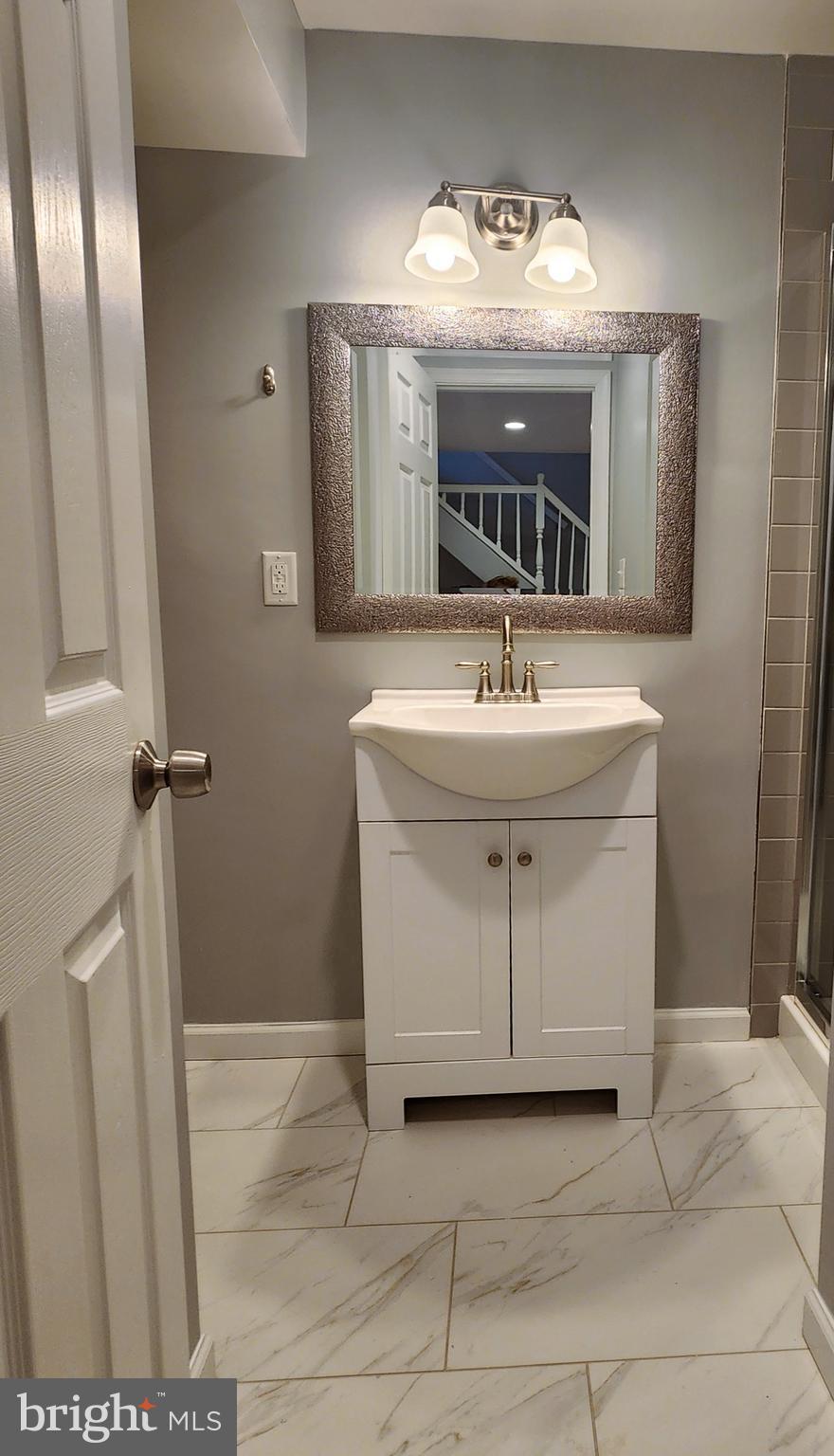 WATKINS MILL - Residential Lease