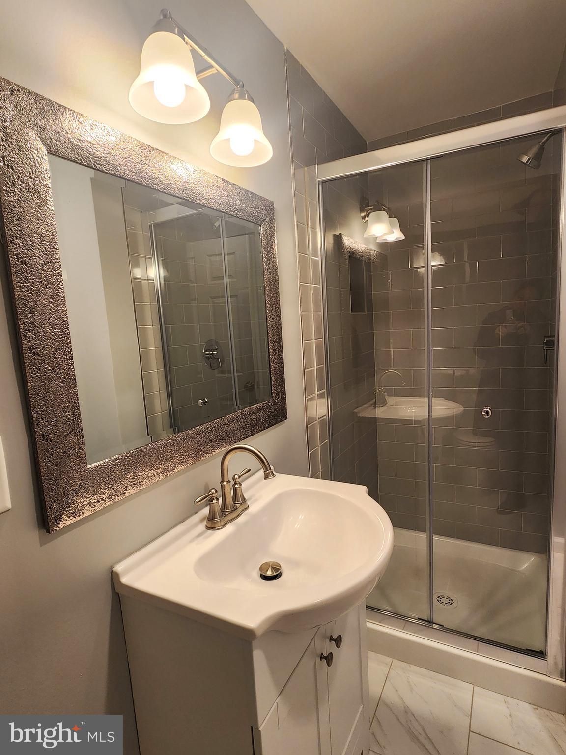 WATKINS MILL - Residential Lease