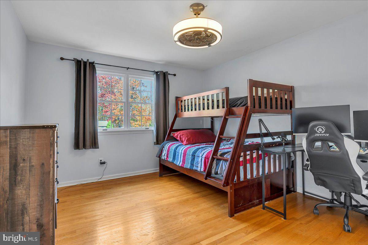 HICKORY WOODS - Residential