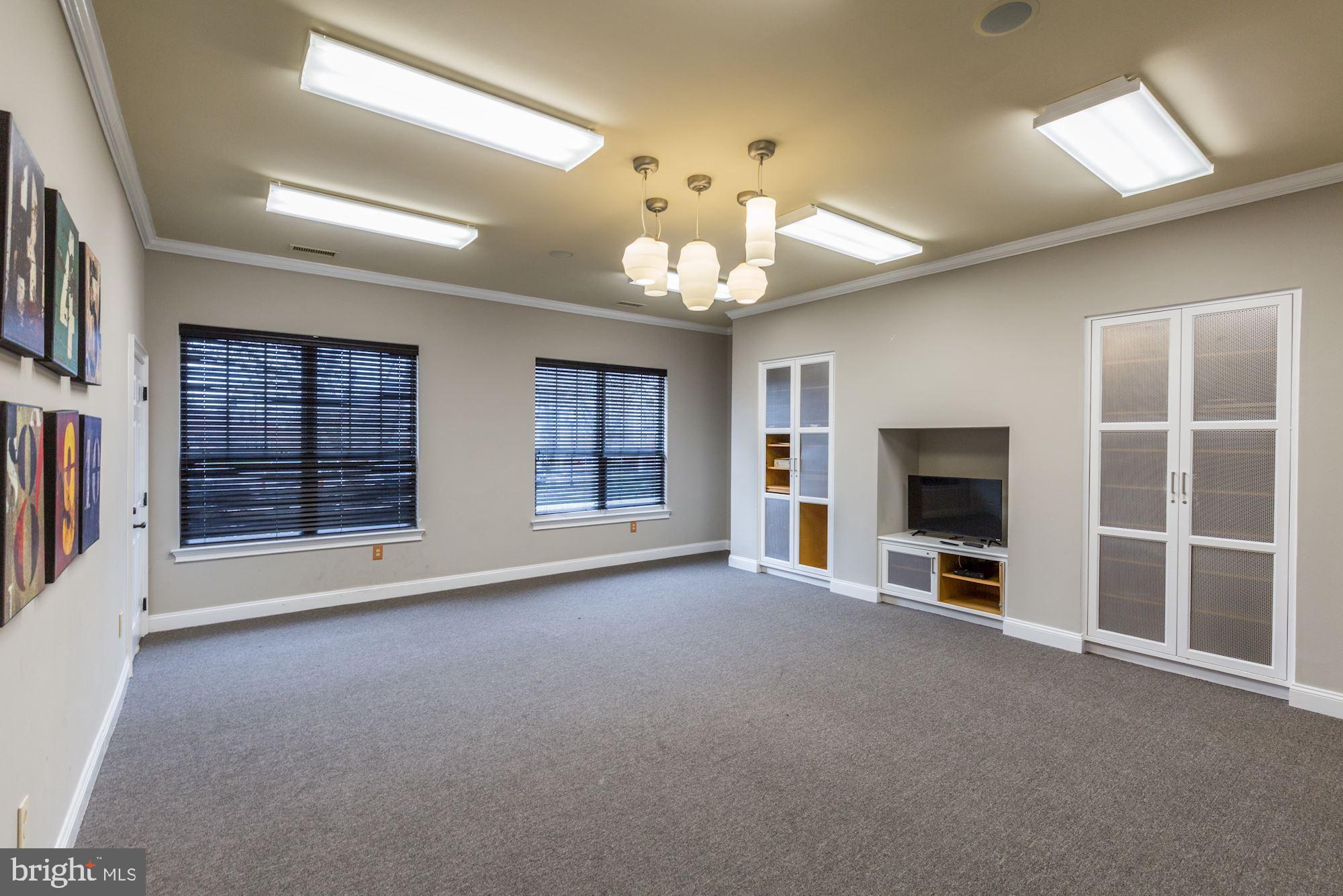 ASHMORE AT GERMANOWN COMMUNITY - Residential Lease