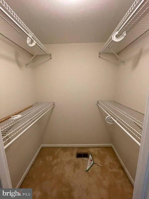 DULANEY VALLEY GARDENS - Residential Lease