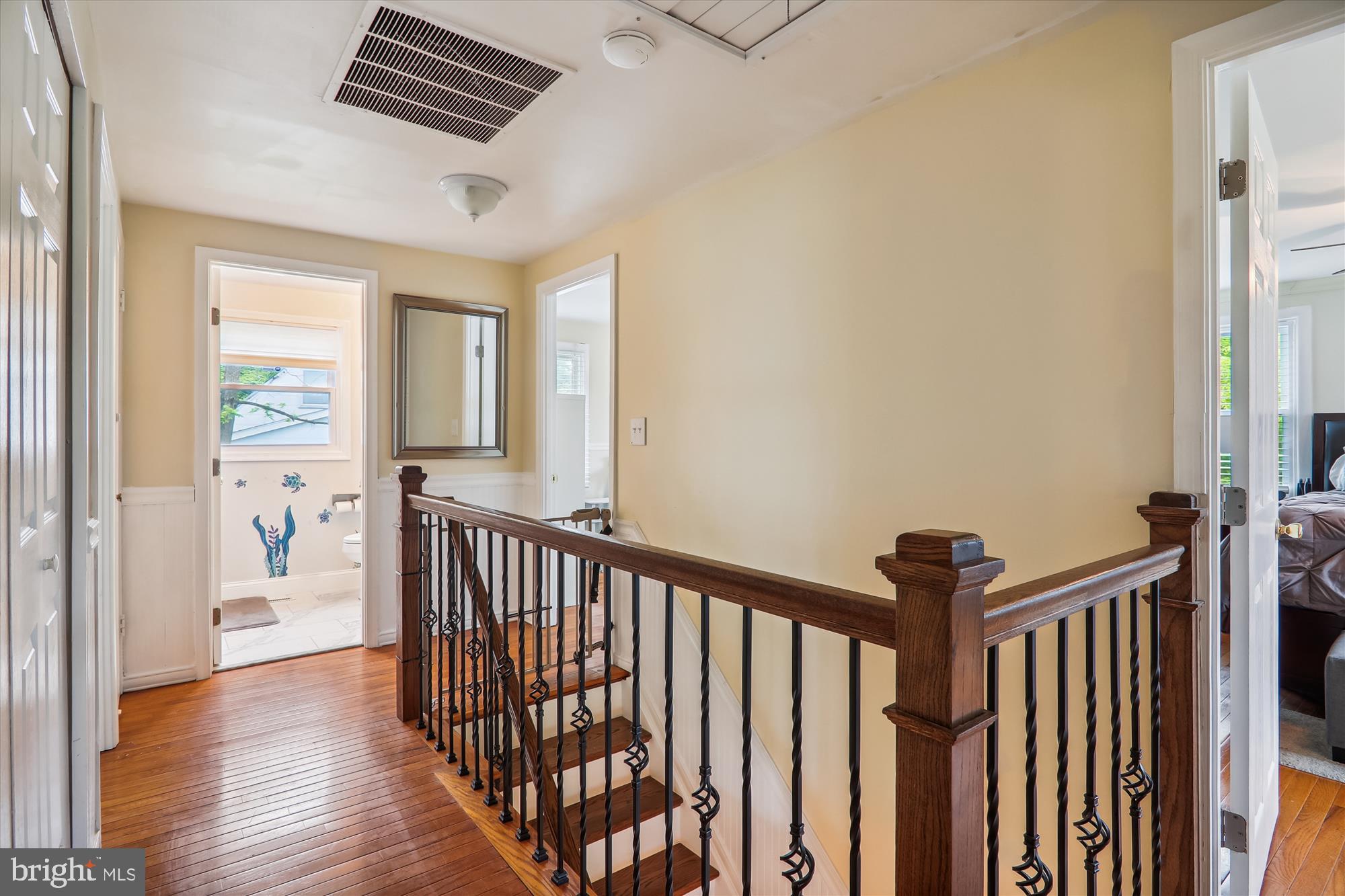 KENILWORTH - Residential