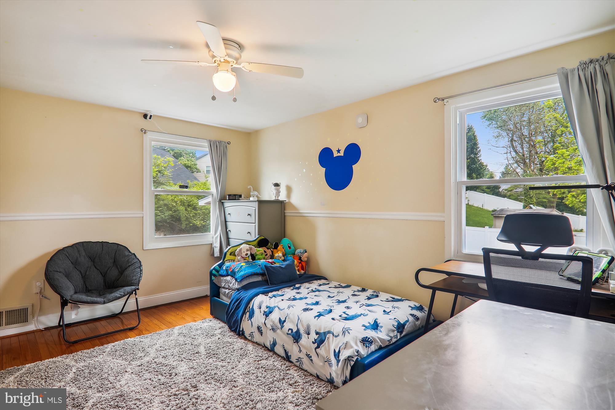 KENILWORTH - Residential