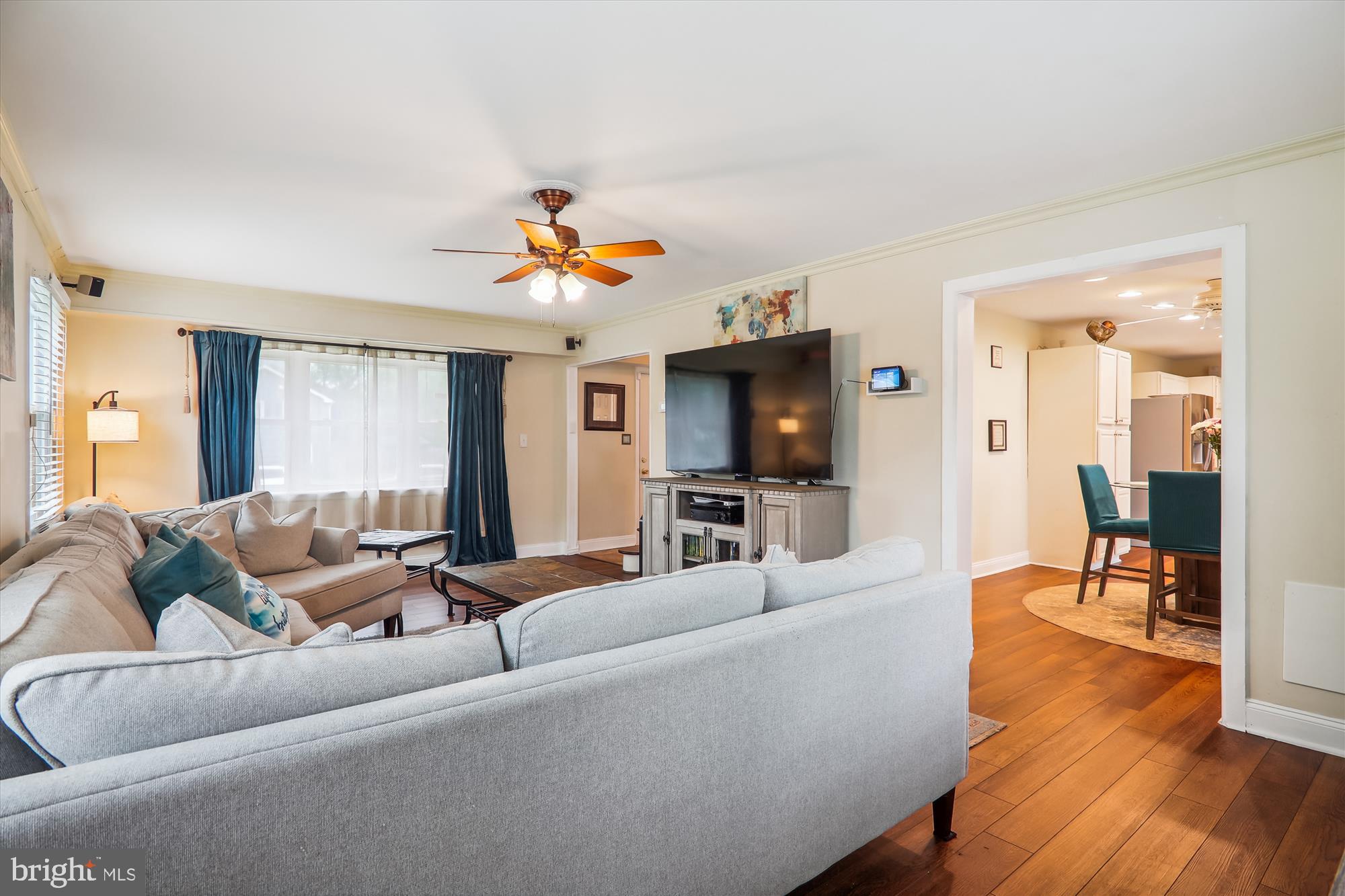 KENILWORTH - Residential