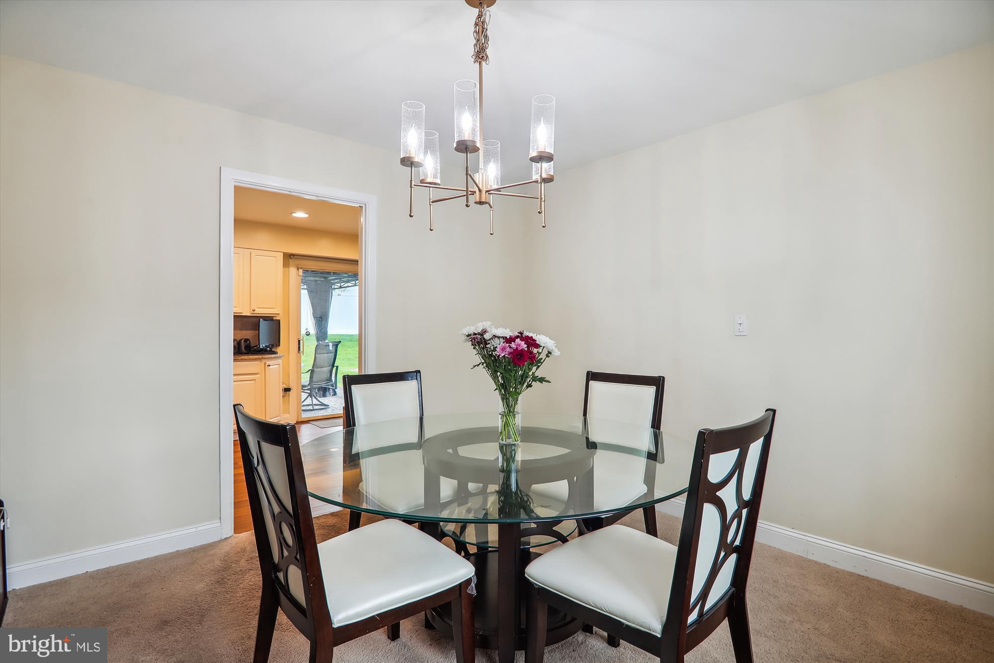 KENILWORTH - Residential