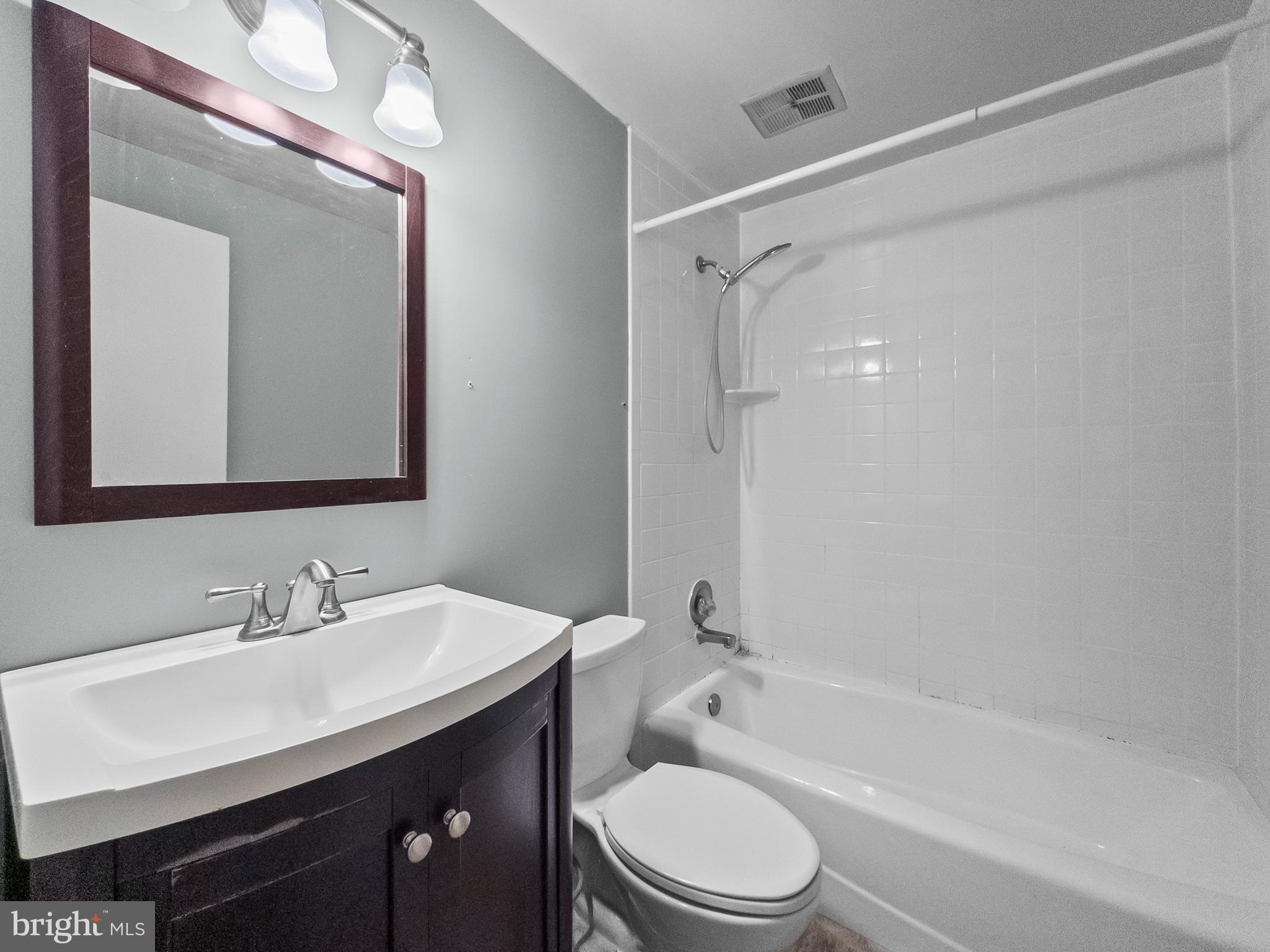 NORBECK HILLS - Residential