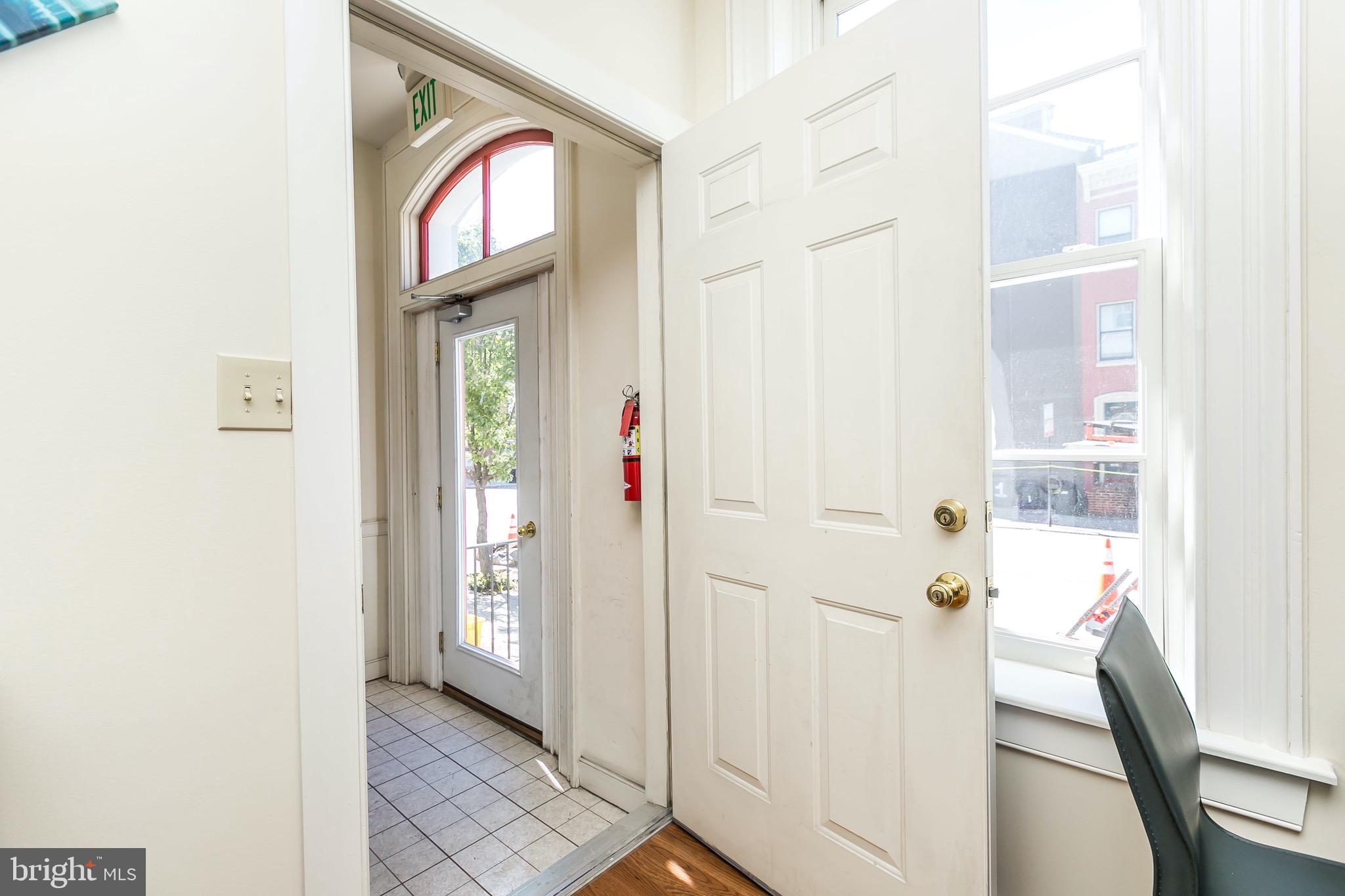 FEDERAL HILL HISTORIC DISTRICT - Residential Lease