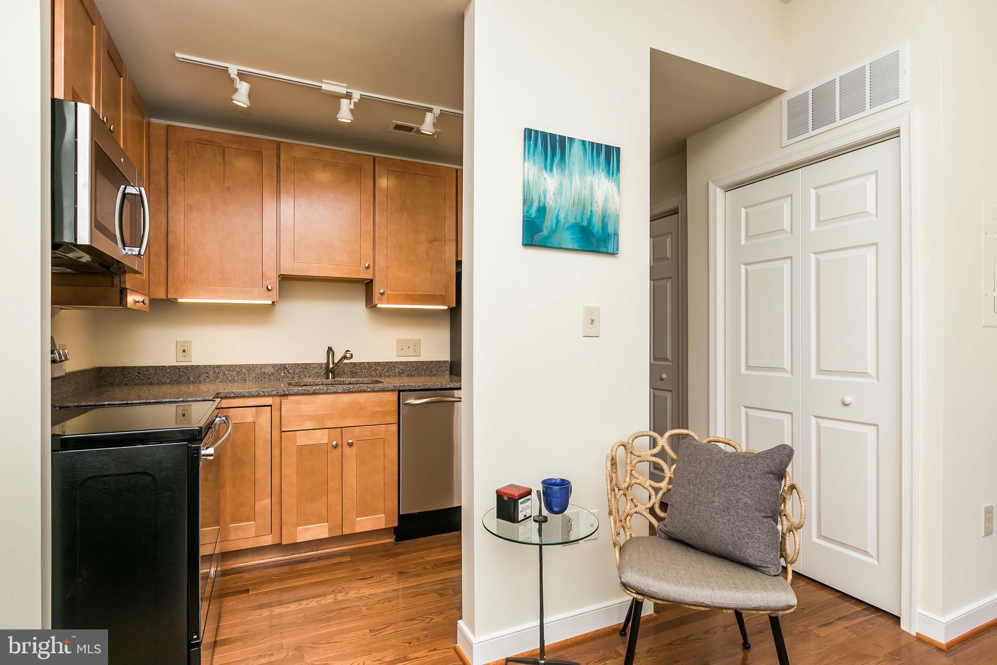 FEDERAL HILL HISTORIC DISTRICT - Residential Lease