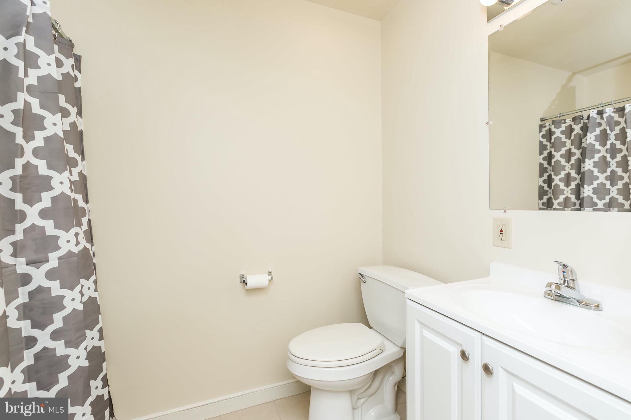 FEDERAL HILL HISTORIC DISTRICT - Residential Lease