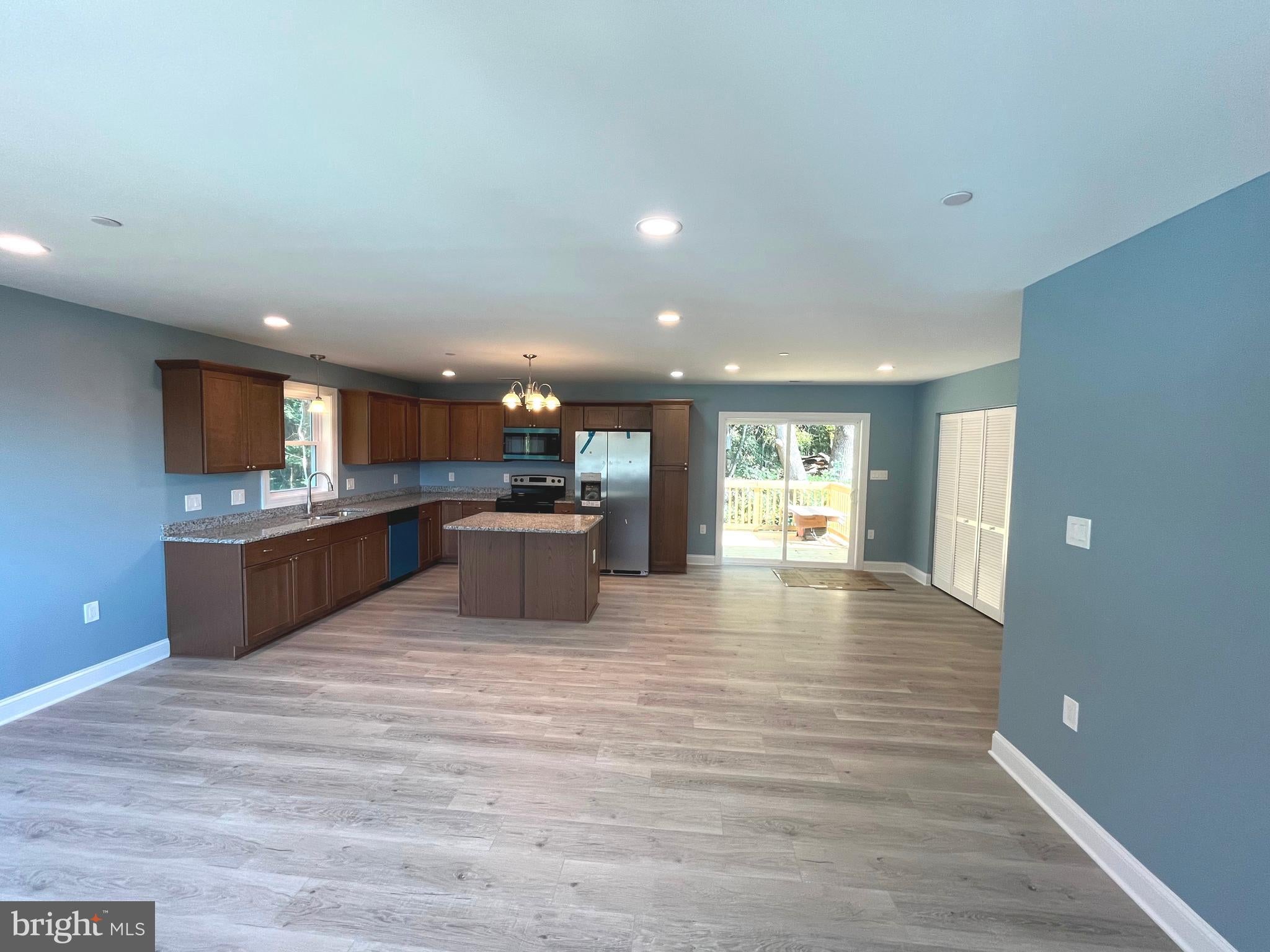11037 BOTTOM ROAD