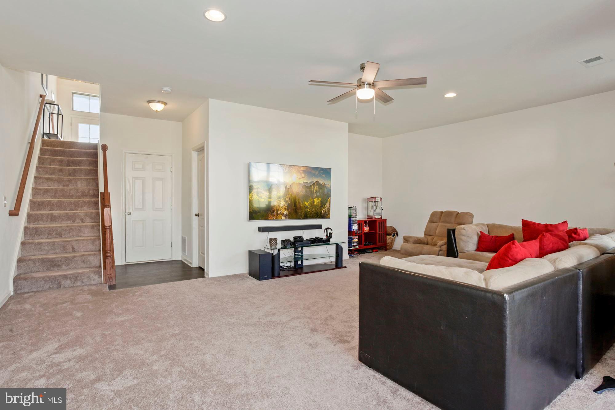 EMBREY MILL - Residential