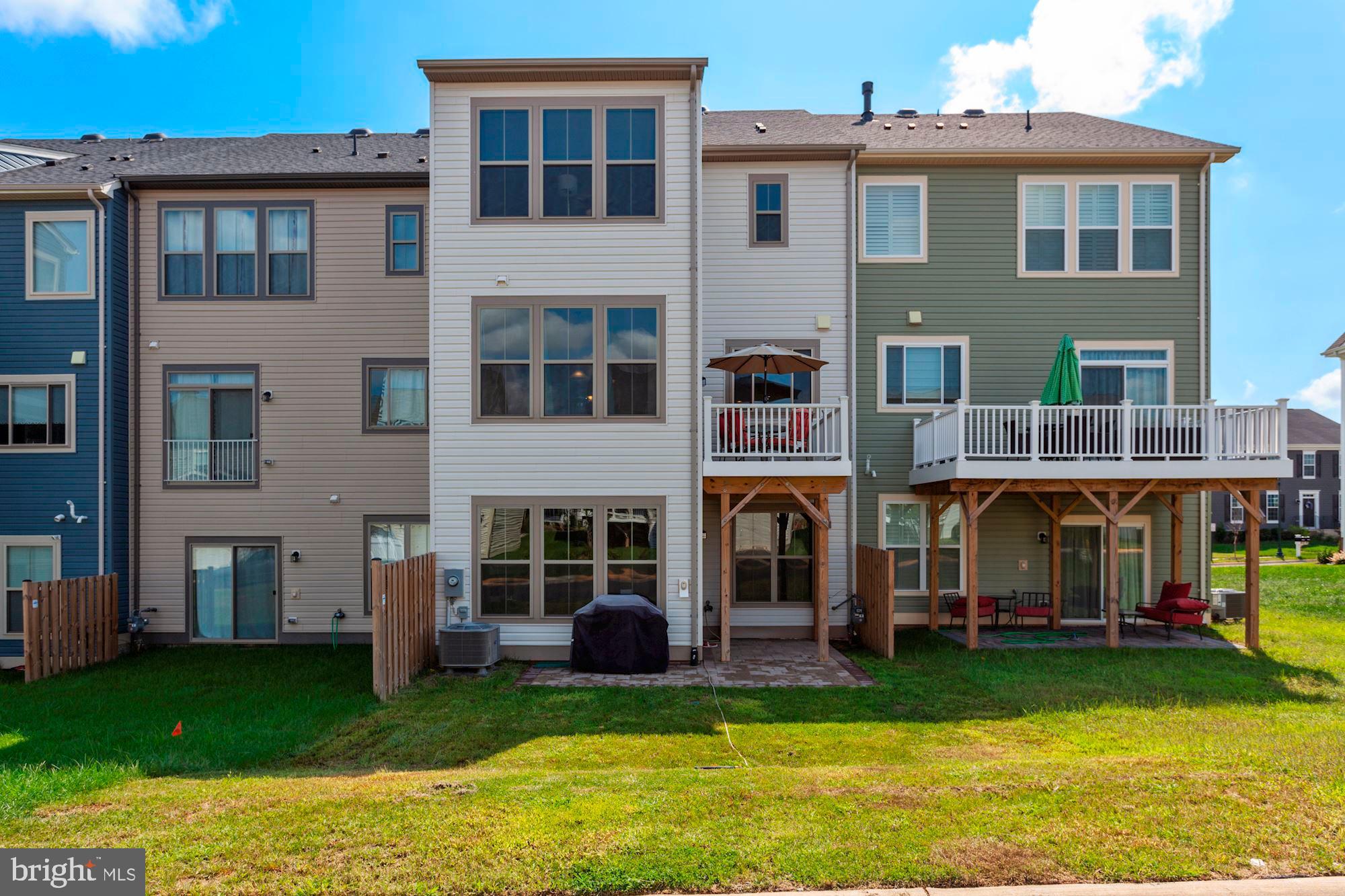 EMBREY MILL - Residential