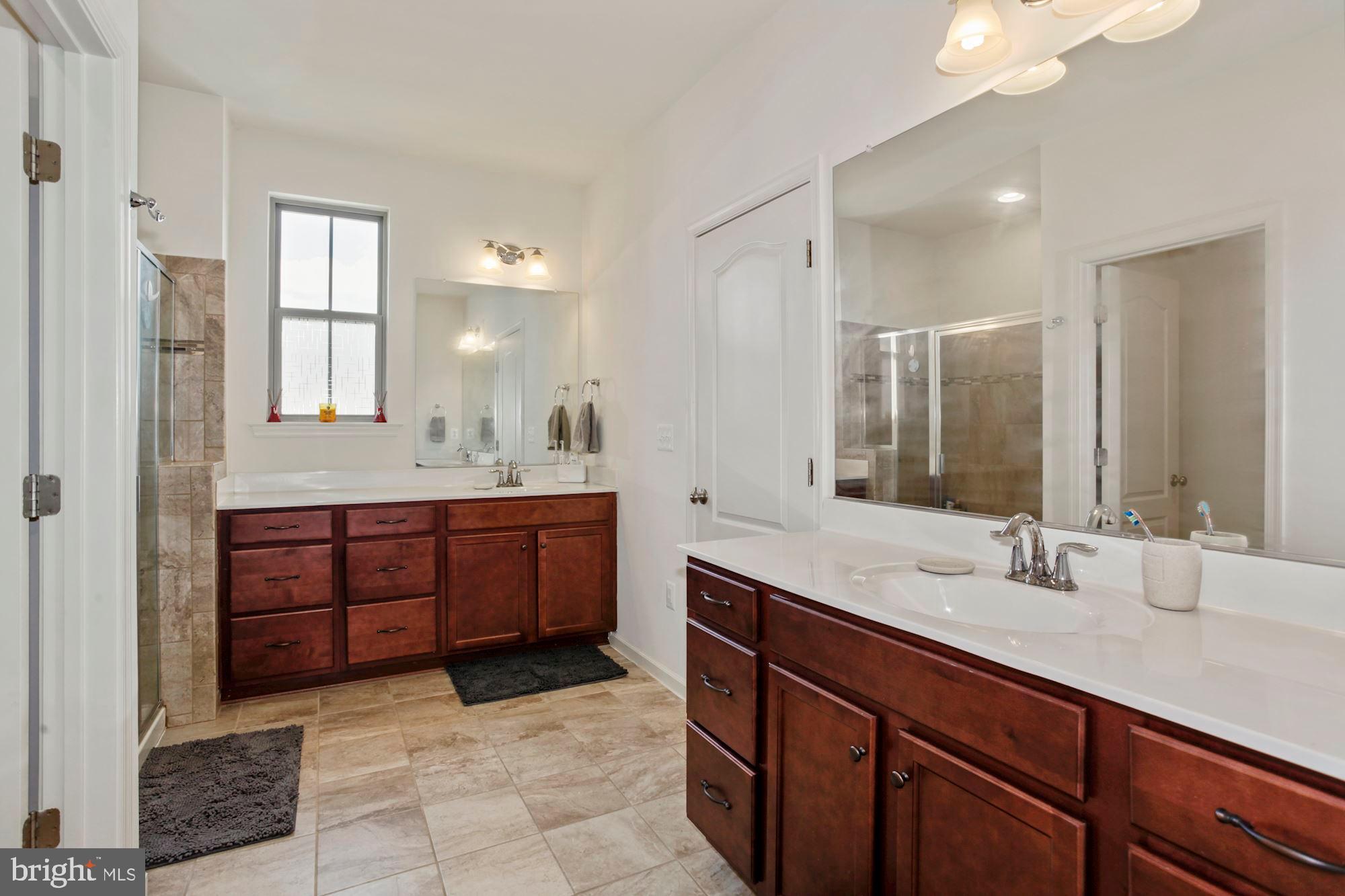 EMBREY MILL - Residential