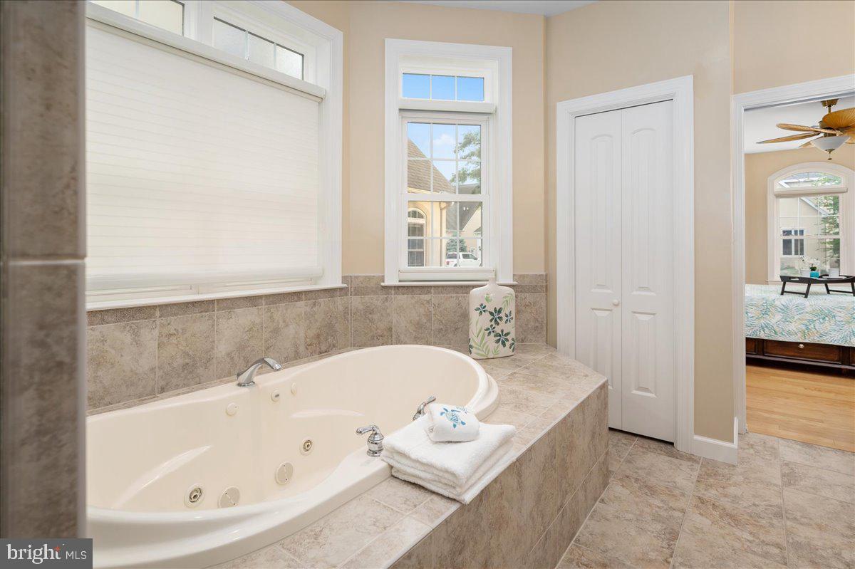 HERON HARBOUR - Residential