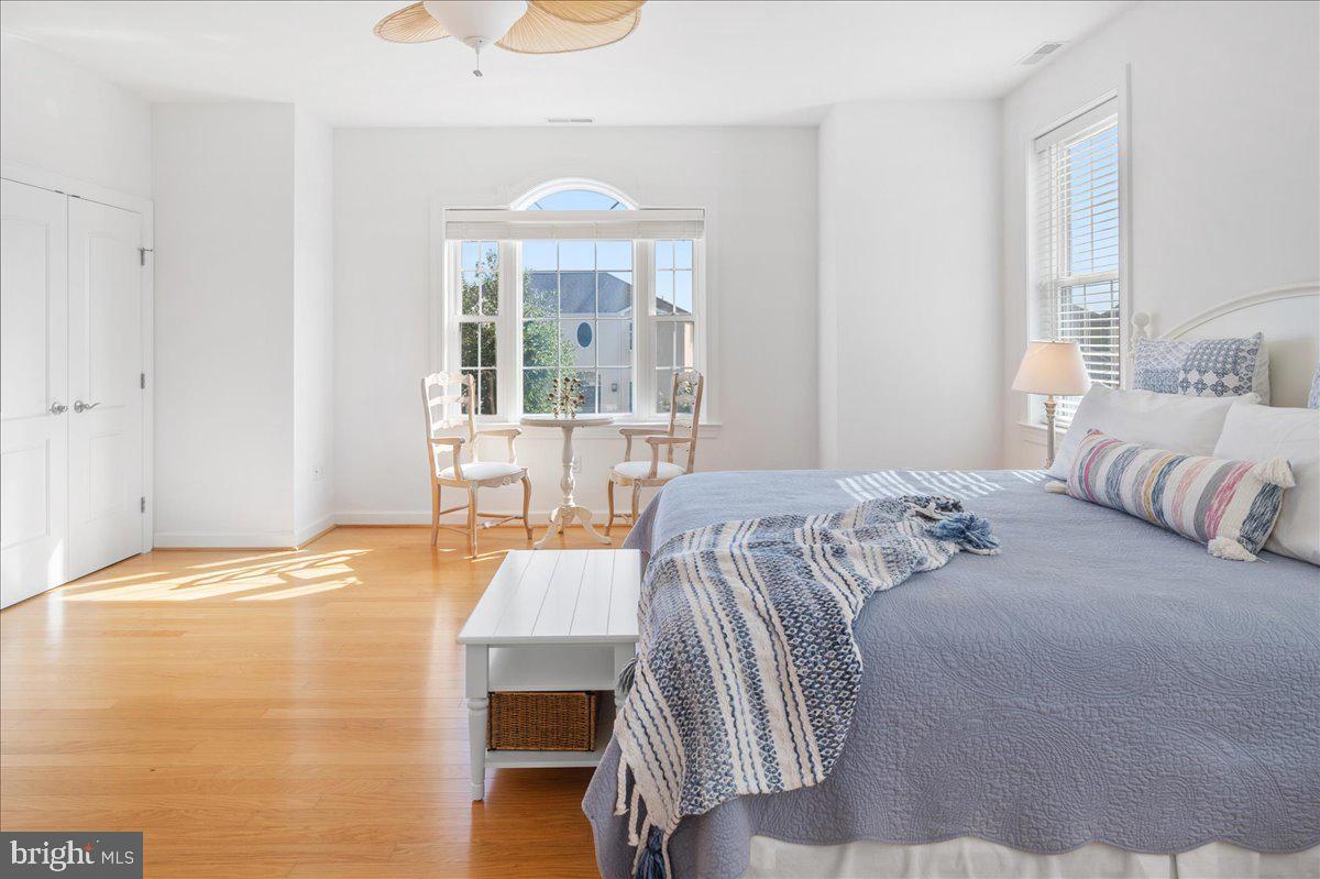 HERON HARBOUR - Residential