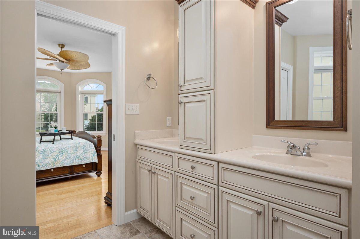 HERON HARBOUR - Residential