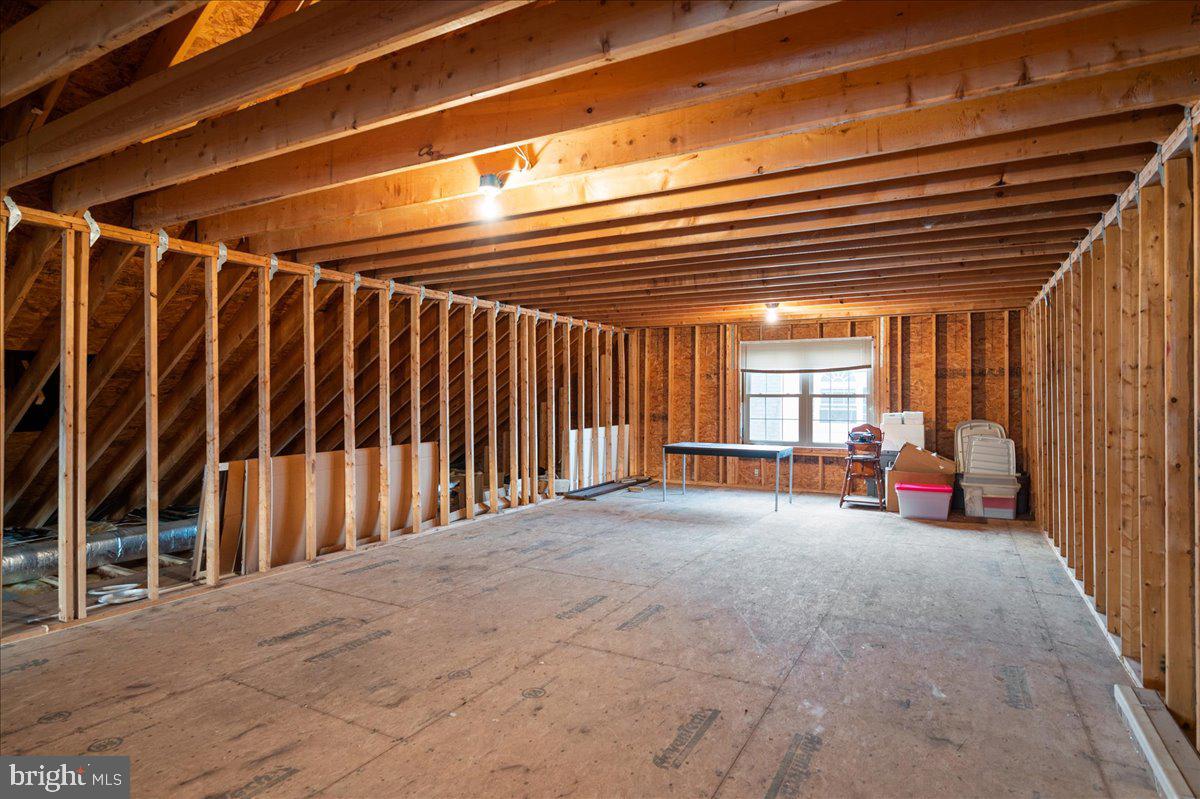 HERON HARBOUR - Residential