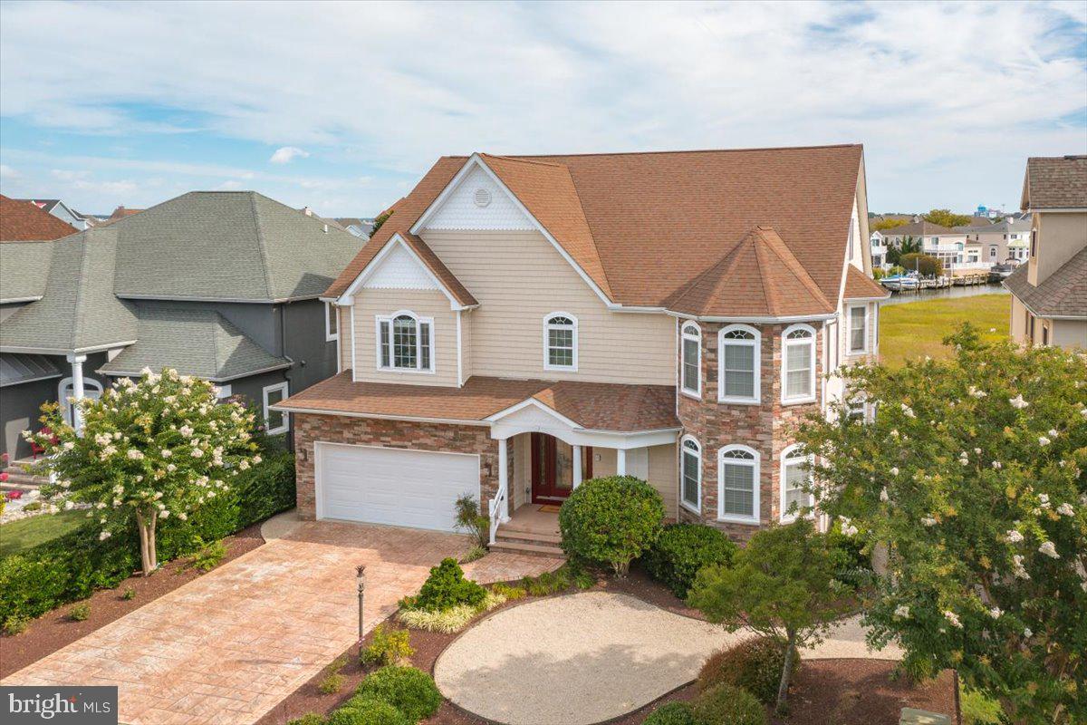 HERON HARBOUR - Residential