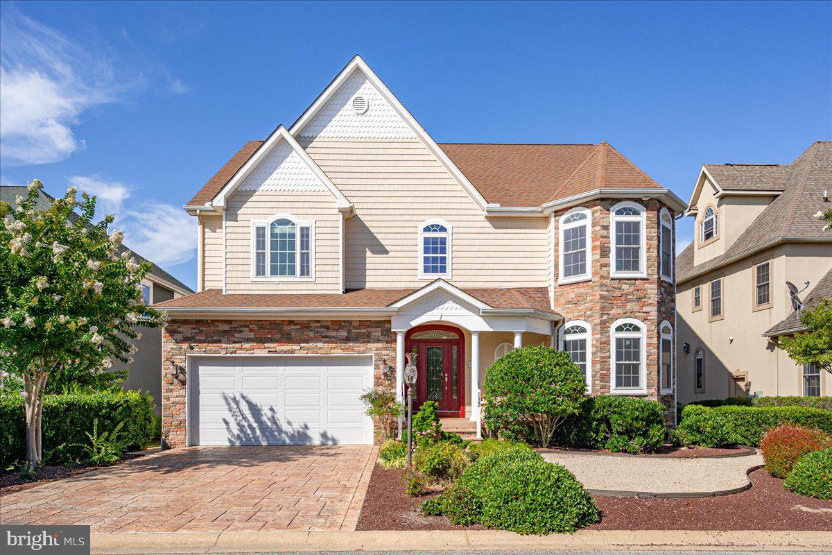 HERON HARBOUR - Residential