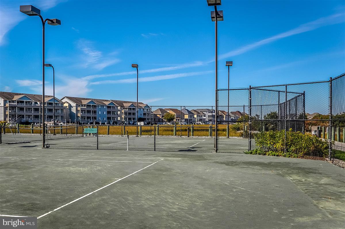 HERON HARBOUR - Residential