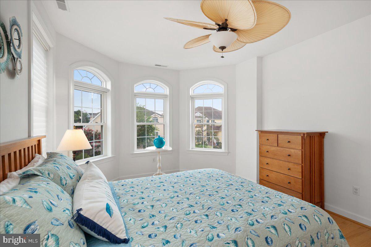 HERON HARBOUR - Residential