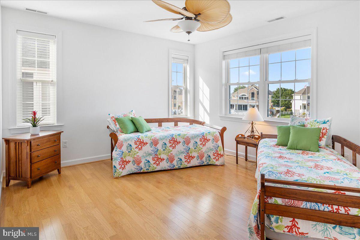 HERON HARBOUR - Residential