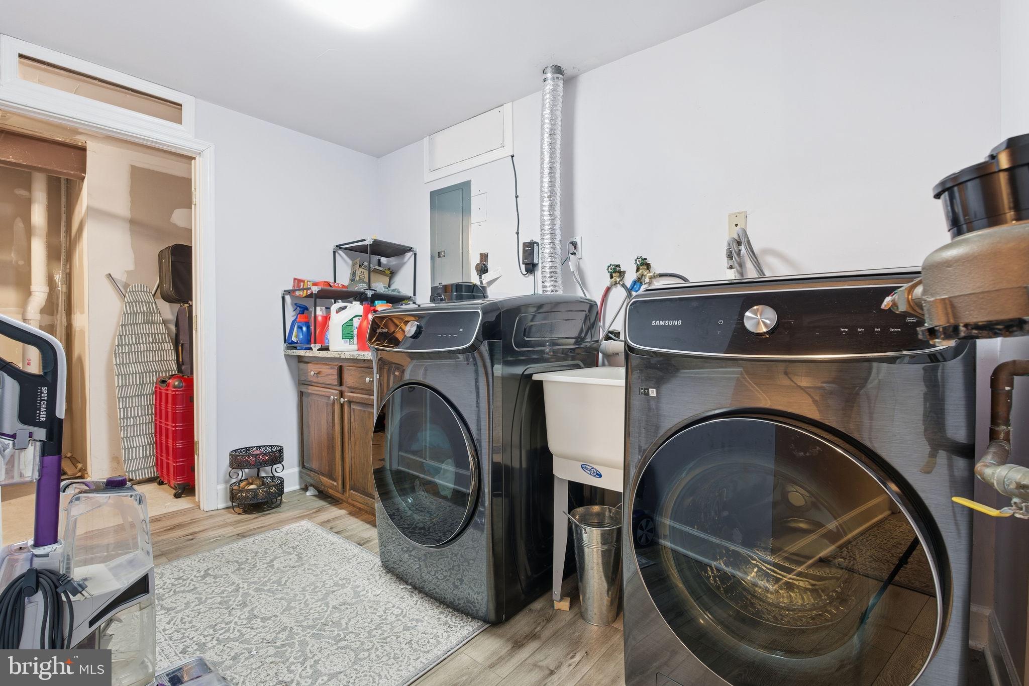 MEADOWVALE - Residential Lease