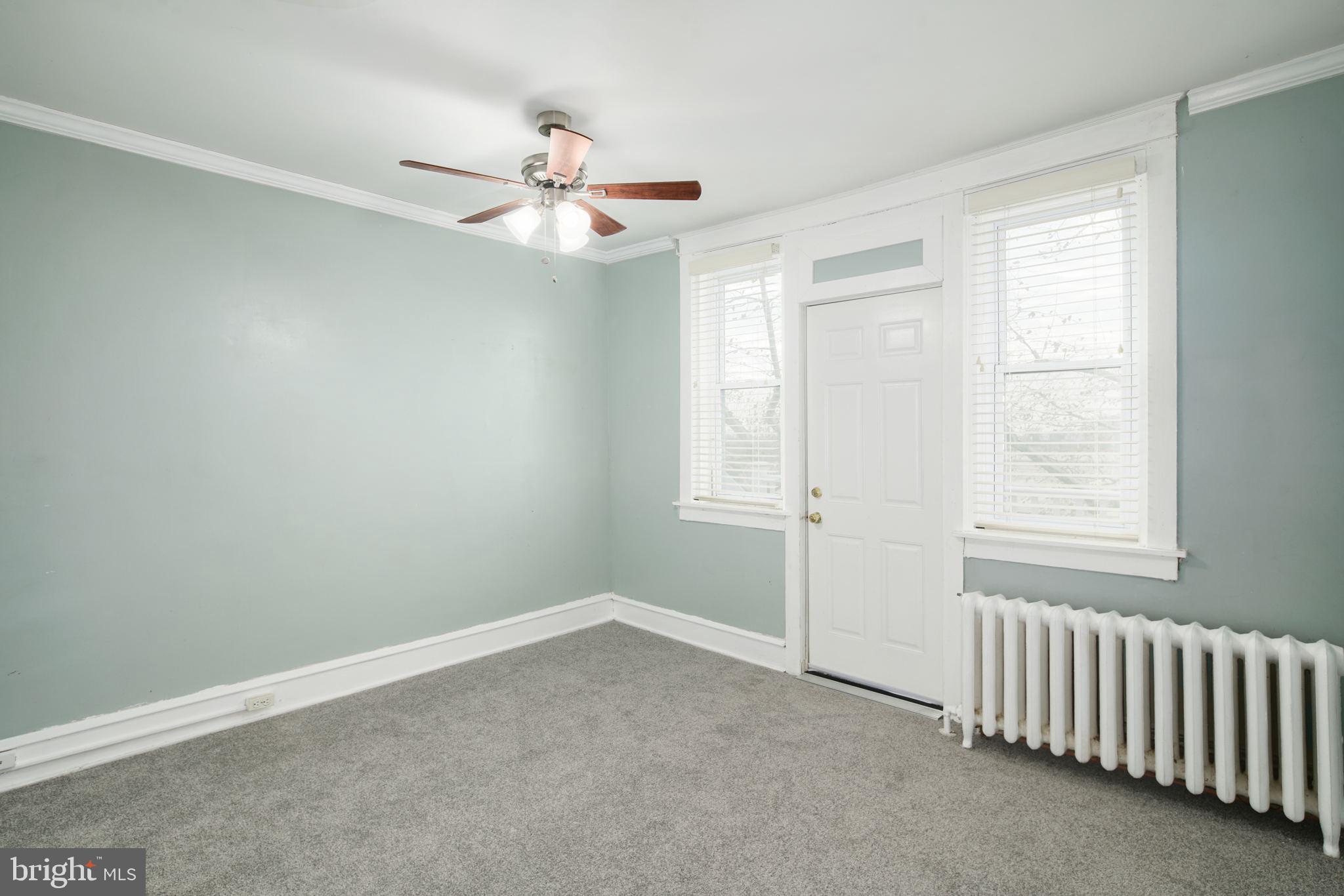 EAST OAK LANE - Residential