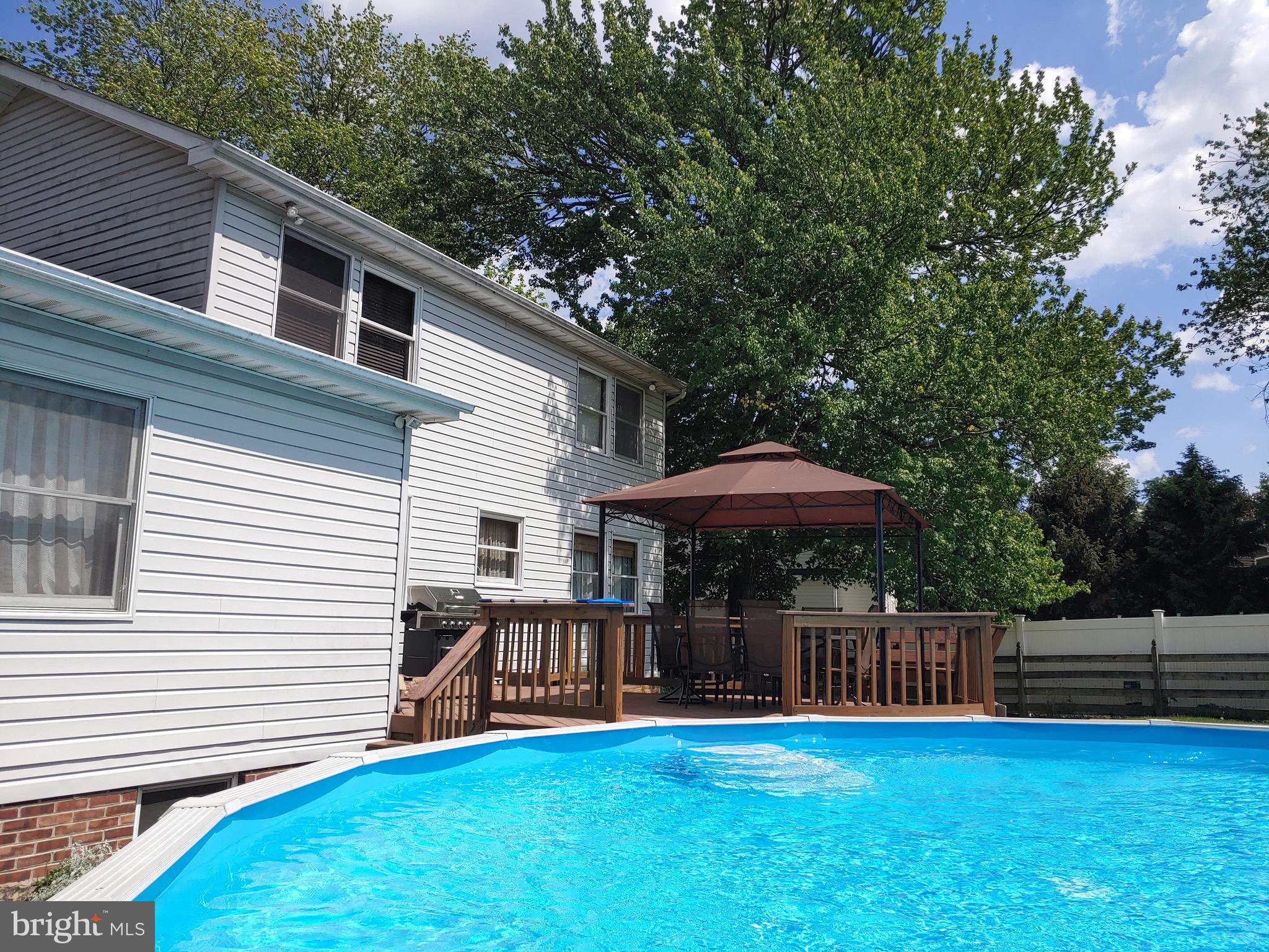 REISTERSTOWN - Residential