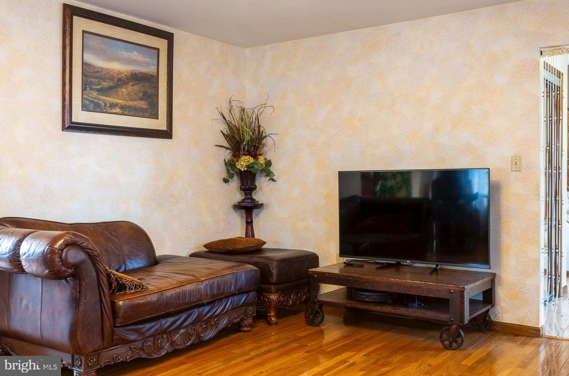 REISTERSTOWN - Residential