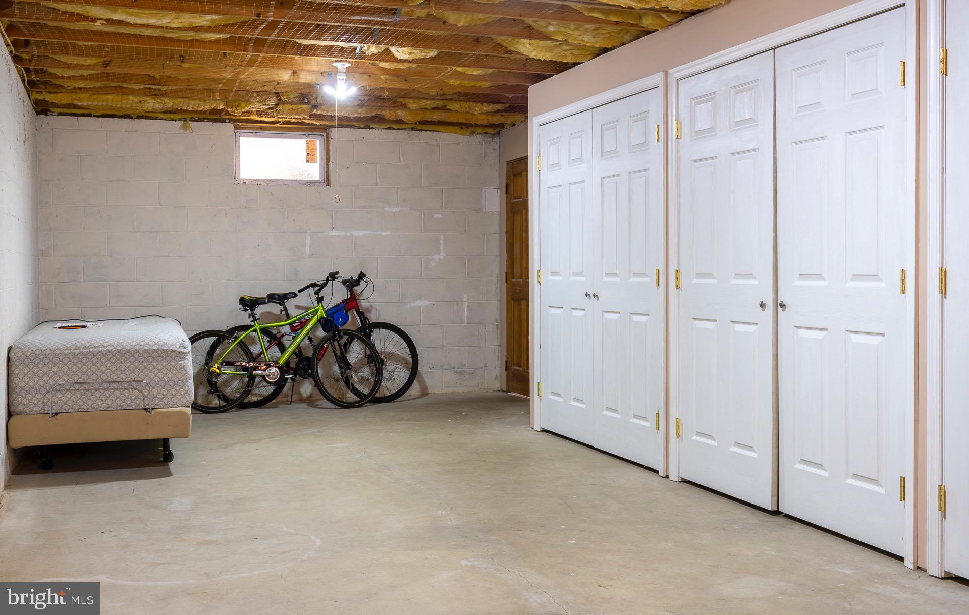 REISTERSTOWN - Residential