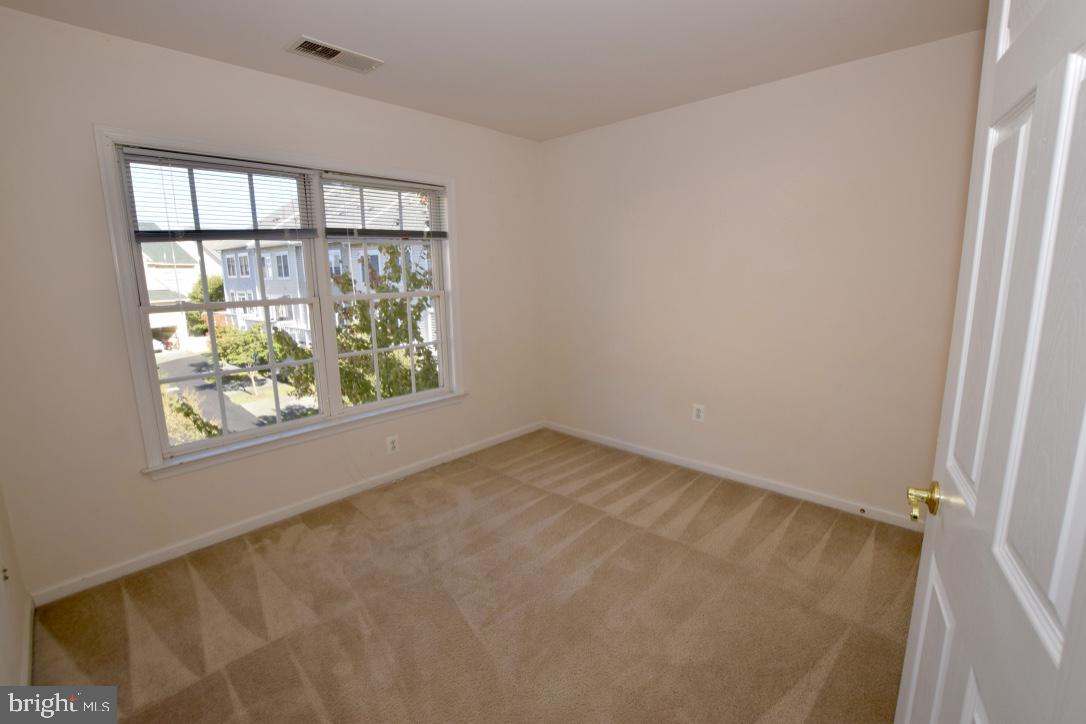 KING FARM - Residential Lease