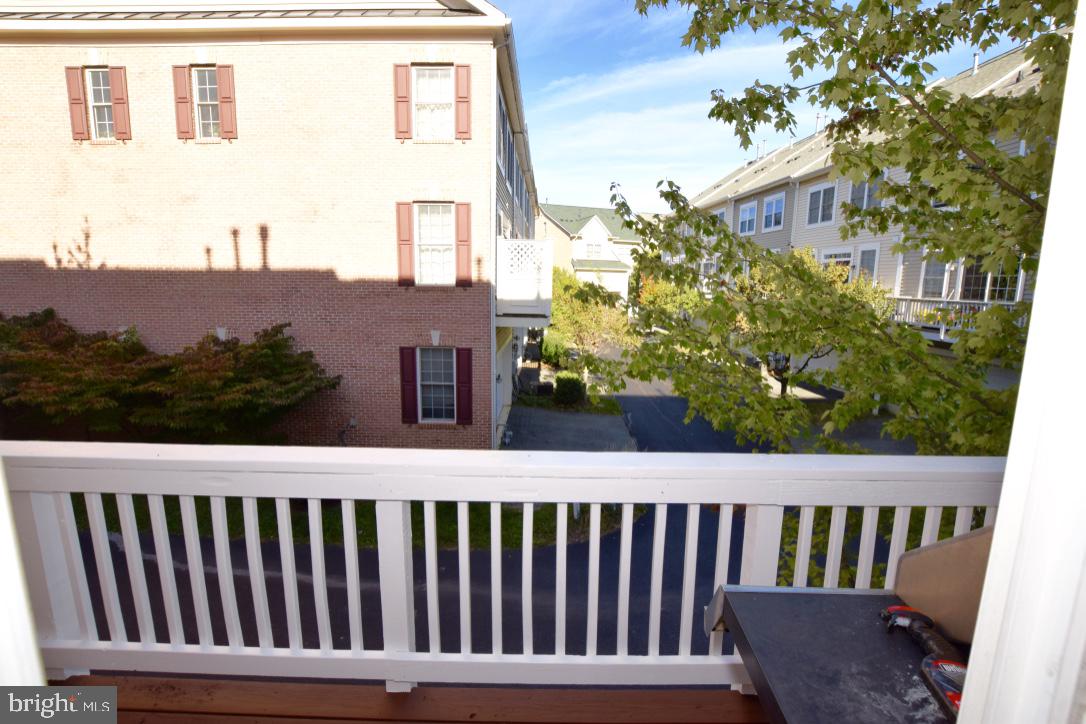 KING FARM - Residential Lease