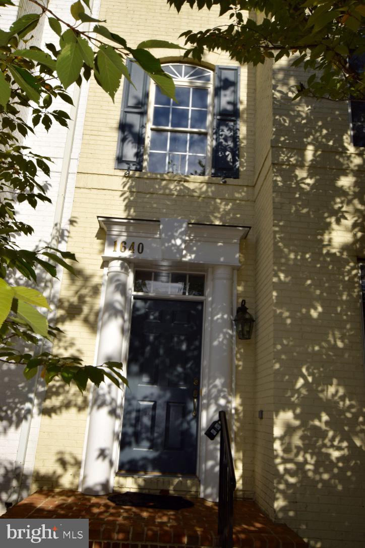 KING FARM - Residential Lease