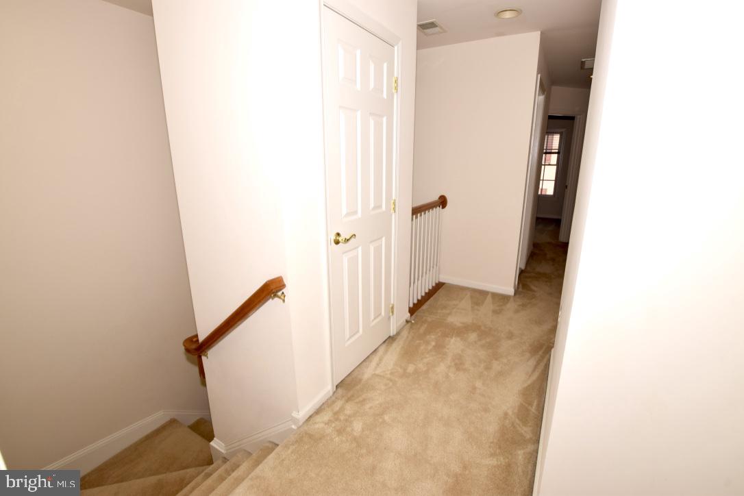 KING FARM - Residential Lease